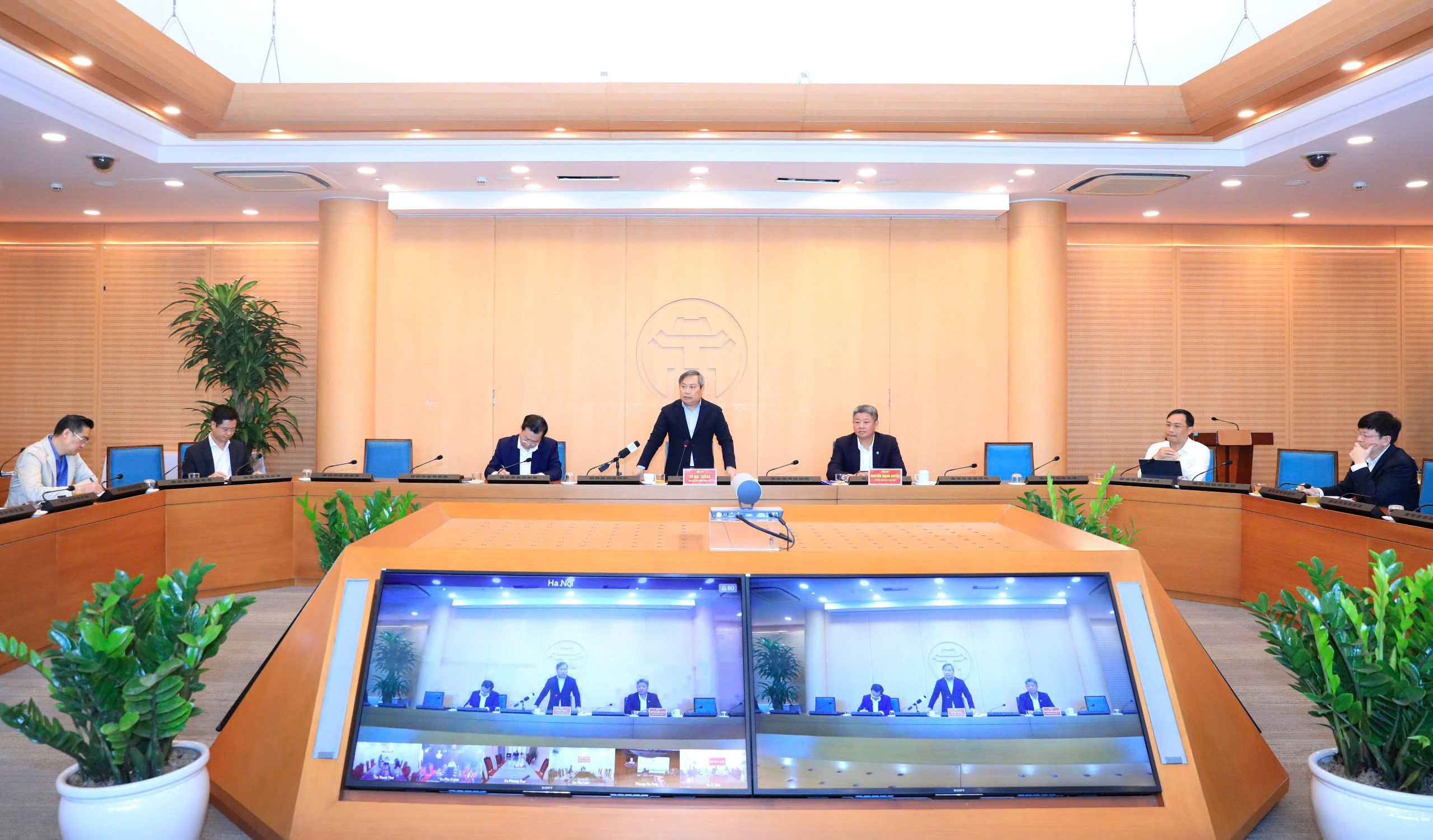 Chủ tịch Hà Nội: Phát triển làng nghề, cụm công nghiệp gắn với quy hoạch Thủ đô