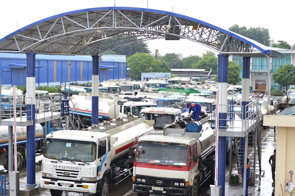 Nguồn cung xăng dầu: Vì sao doanh nghiệp nhà nước giữ vai trò trụ cột?