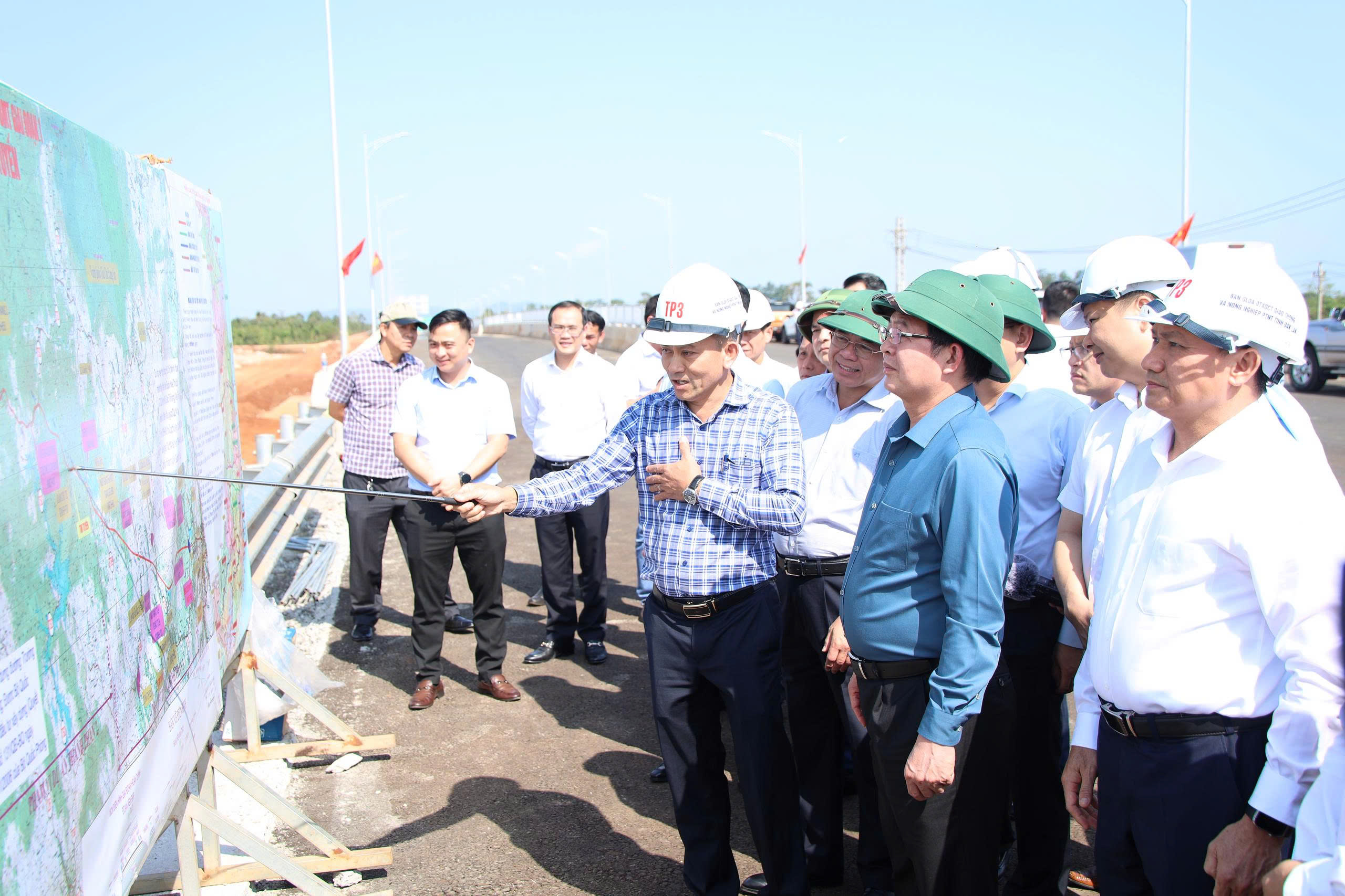 Đắk Lắk đề xuất Chính phủ làm dự án 1.700 tỷ đồng nối cao tốc