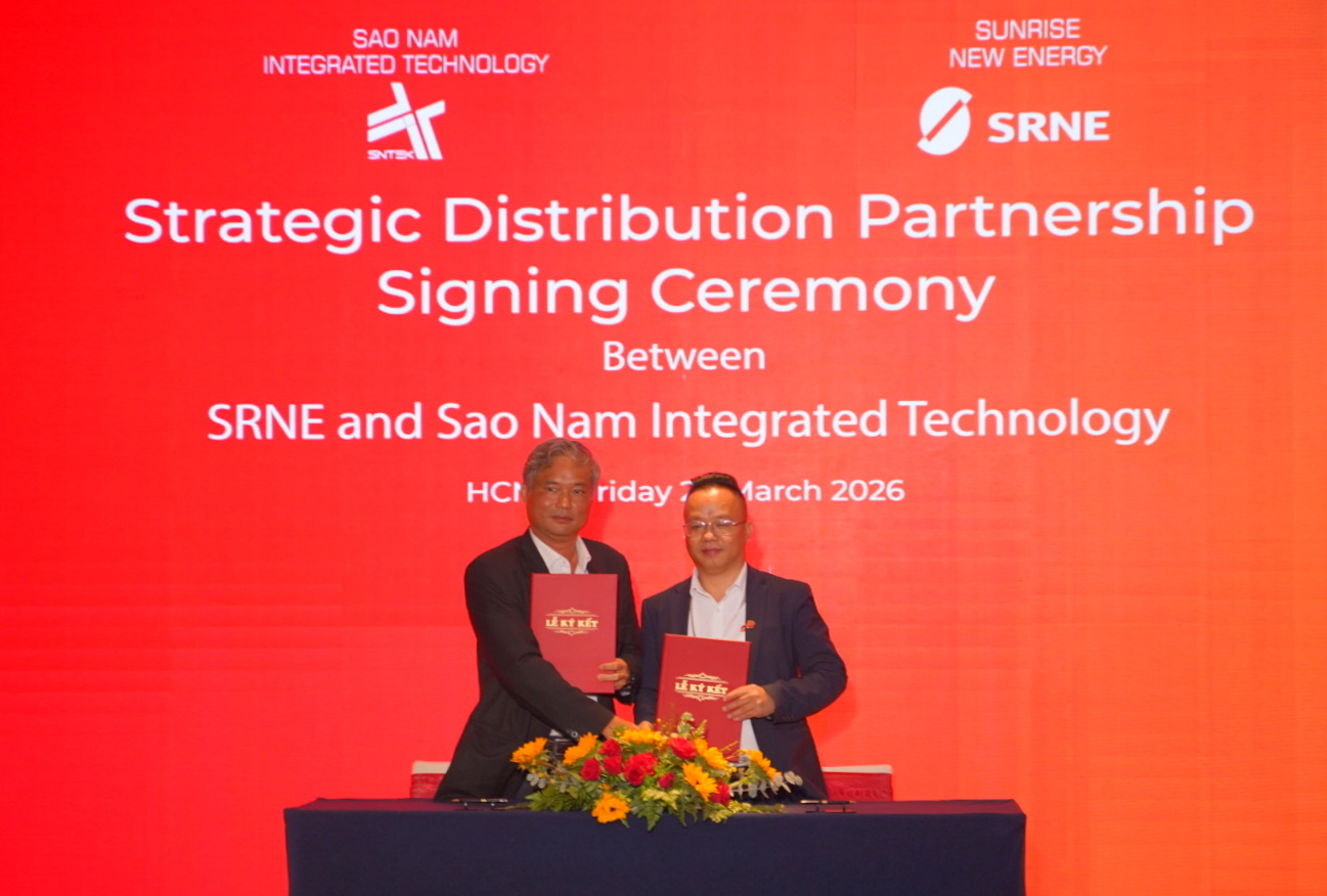 Doanh nghiệp Việt 'bắt tay' đối tác ngoại thúc đẩy giải pháp lưu trữ điện mặt trời