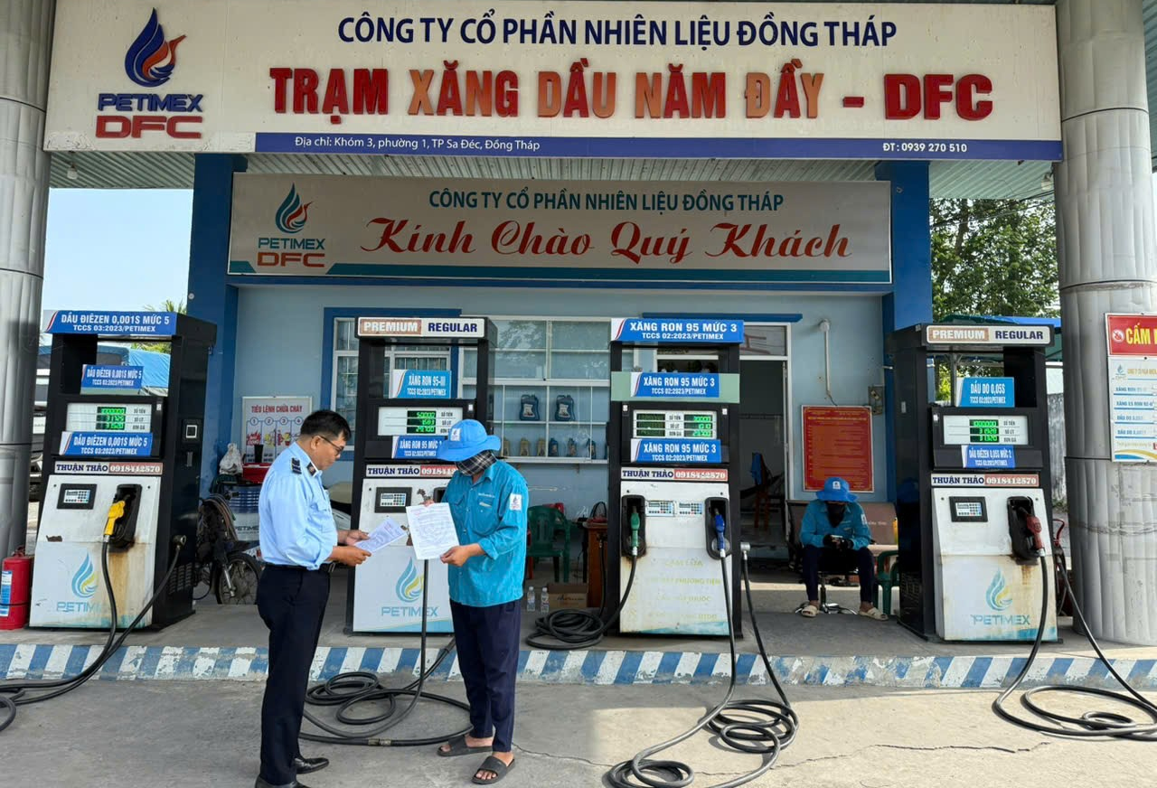 Đồng Tháp tăng cường kiểm tra kinh doanh xăng dầu, bảo đảm nguồn cung