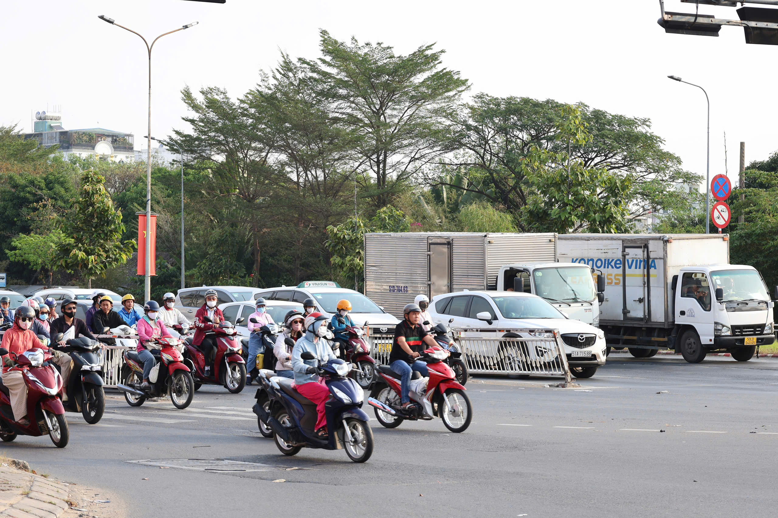 Dự báo thời tiết TP. Hồ Chí Minh ngày 22/3: Duy trì nắng nóng