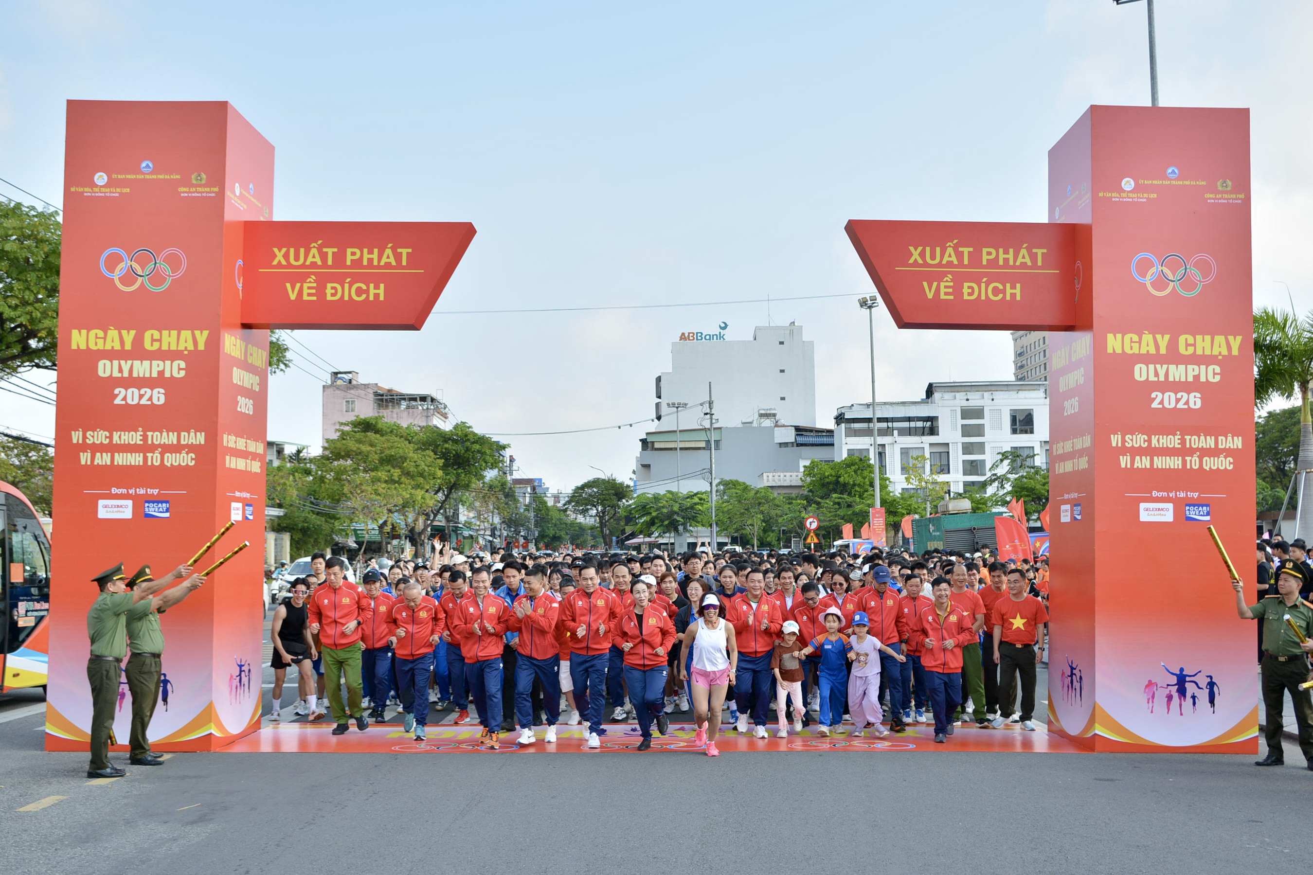 Đà Nẵng: Gần 40.000 người chạy 'Vì sức khỏe toàn dân - Vì an ninh Tổ quốc'