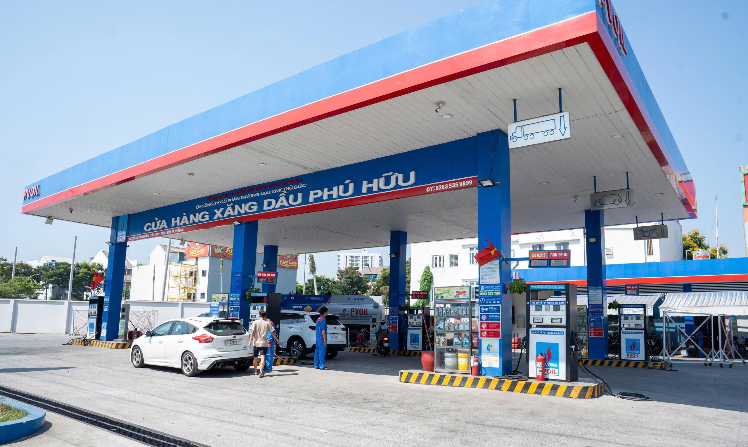 Thị trường xăng dầu biến động, PVOIL chủ động giữ nguồn cung