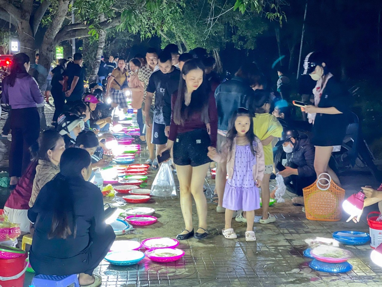 Chợ mực nháy - nét độc đáo của du lịch Cửa Lò