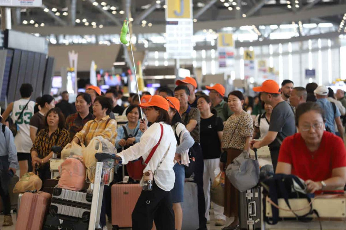 Các quốc gia nỗ lực bình ổn giá nhiên liệu hàng không