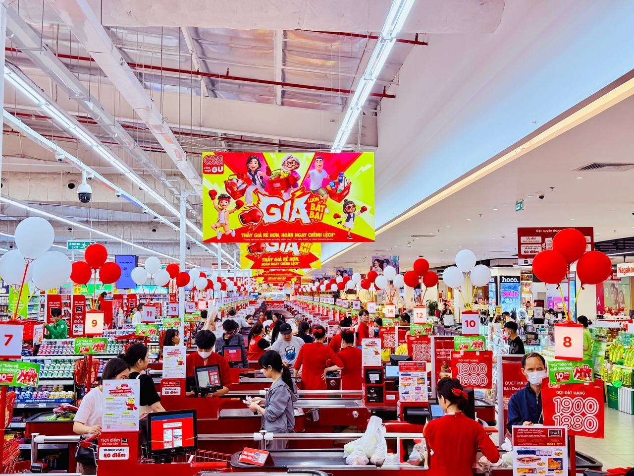 TP. Hồ Chí Minh: Nở rộ chương trình trợ giá, khuyến mãi hàng thiết yếu