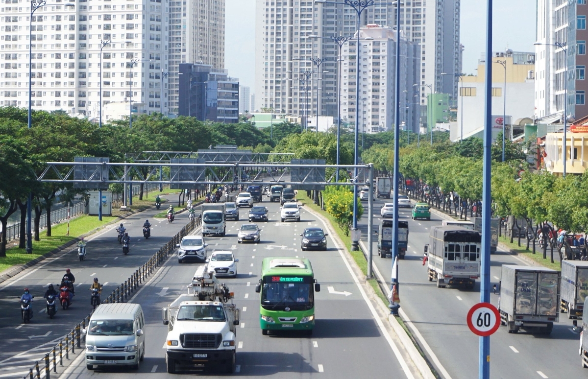 TP. Hồ Chí Minh thúc đẩy giao thông xanh, giảm áp lực phát thải đô thị
