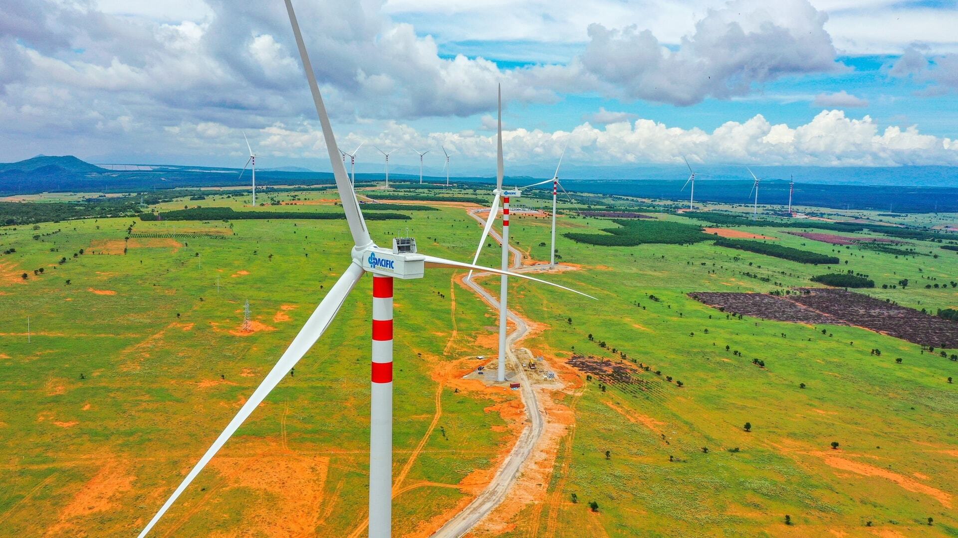 Lĩnh vực năng lượng được xác định là một trong những trụ cột phát triển theo định hướng xanh, bền vững. Ảnh minh hoạ