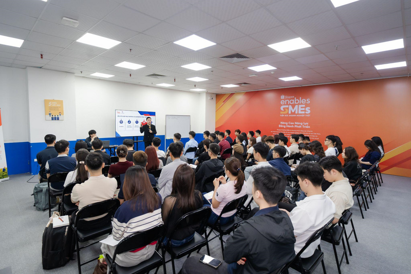 Shopee khởi động chương trình 'Tiếp sức doanh nghiệp Việt 2026'