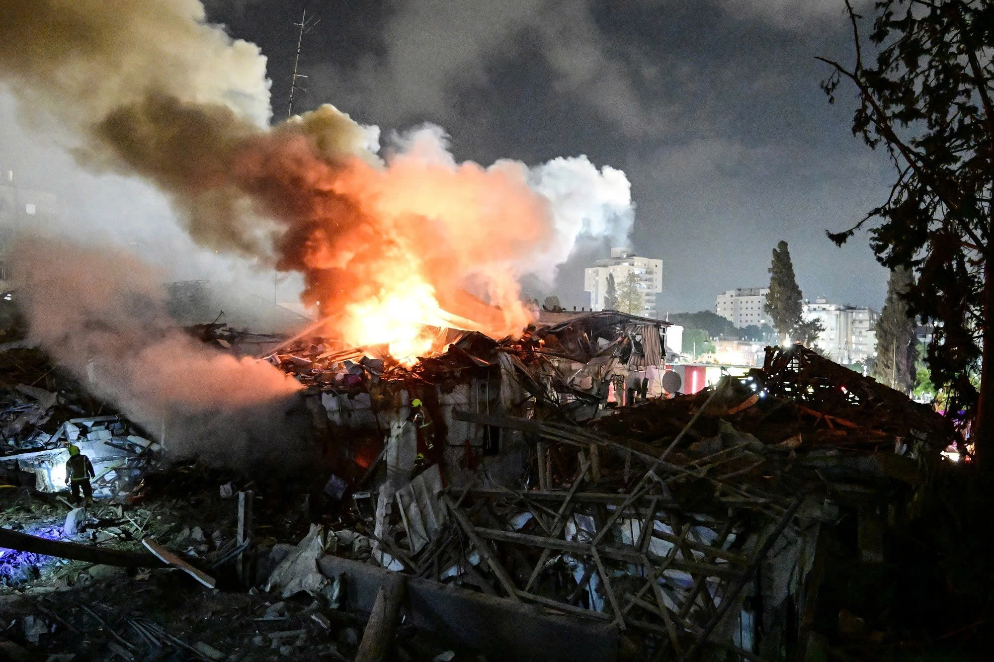 Chiến sự Trung Đông sáng 7/4: Iran tấn công lính Mỹ ở đảo Bubiyan