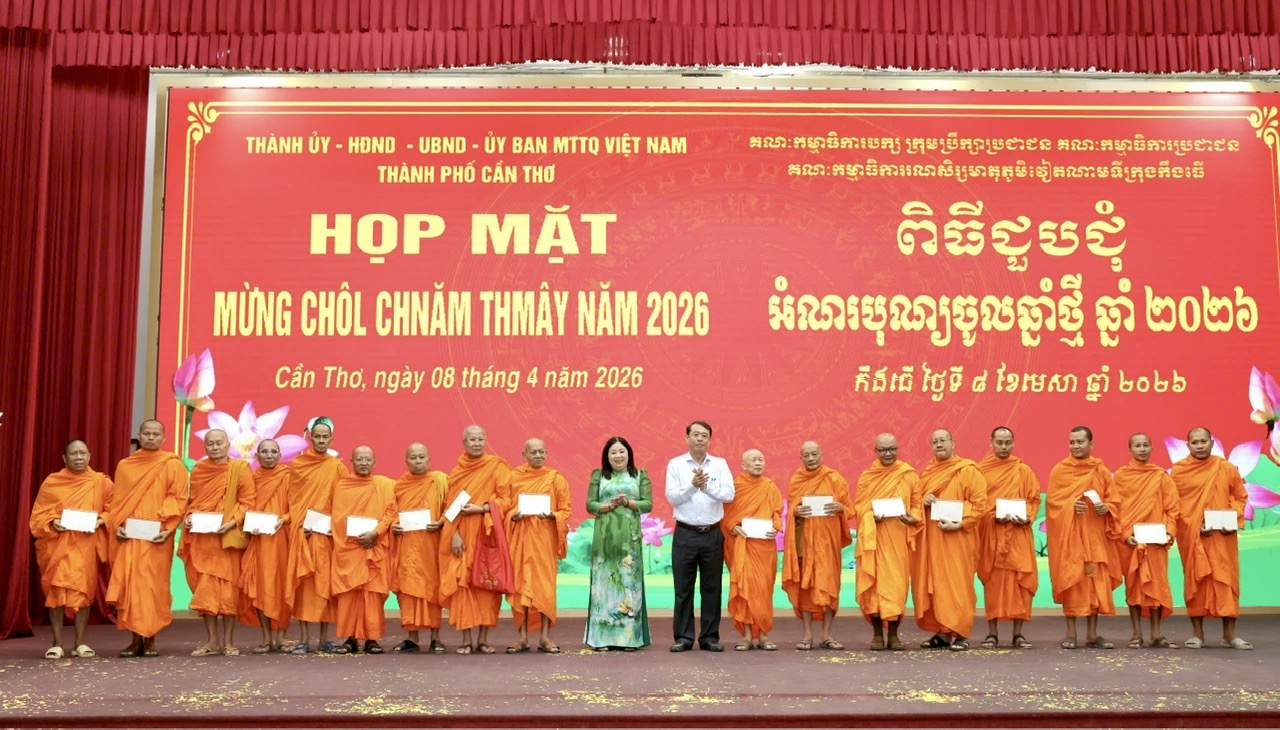 Cần Thơ họp mặt Tết Chôl Chnăm Thmây, lan tỏa tinh thần đoàn kết