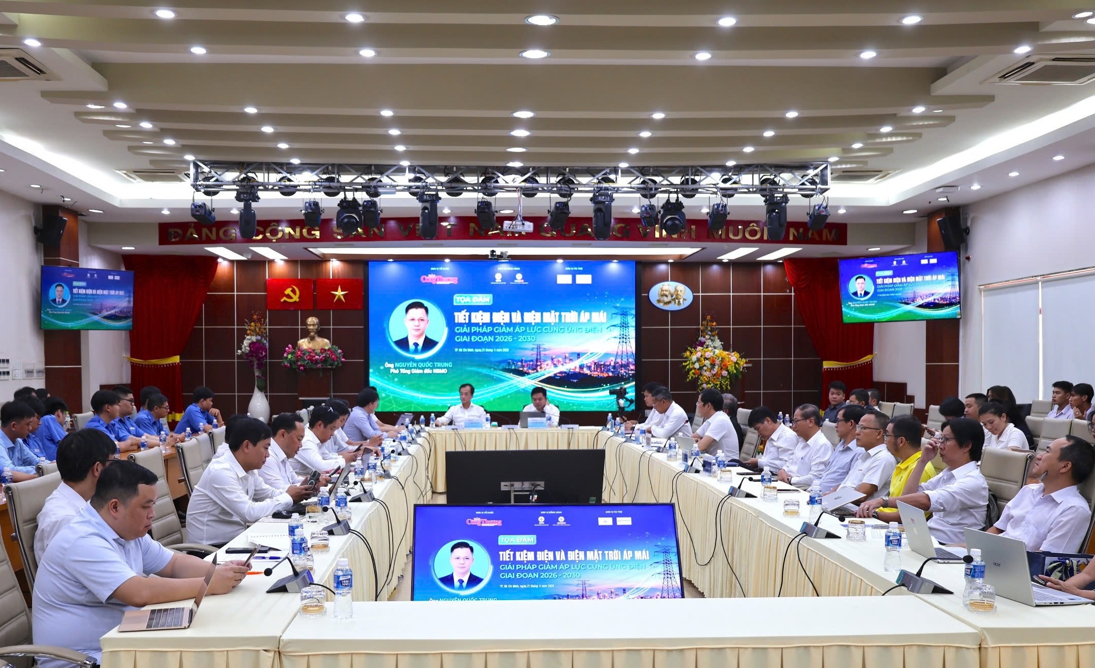 Tổng thuật tọa đàm 'Tiết kiệm điện và điện mặt trời áp mái: Giải pháp giảm áp lực cung ứng điện giai đoạn 2026 - 2030'