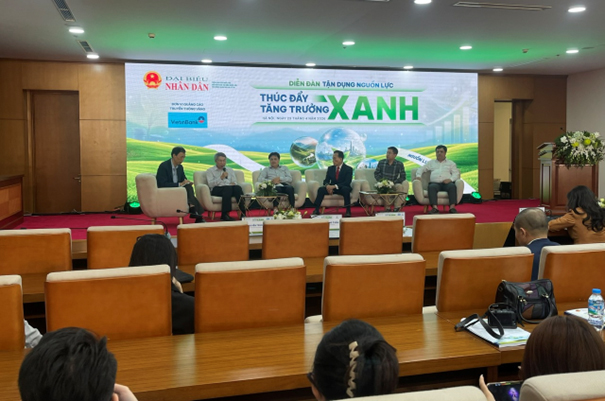 Thúc đẩy tăng trưởng xanh để phát triển bền vững