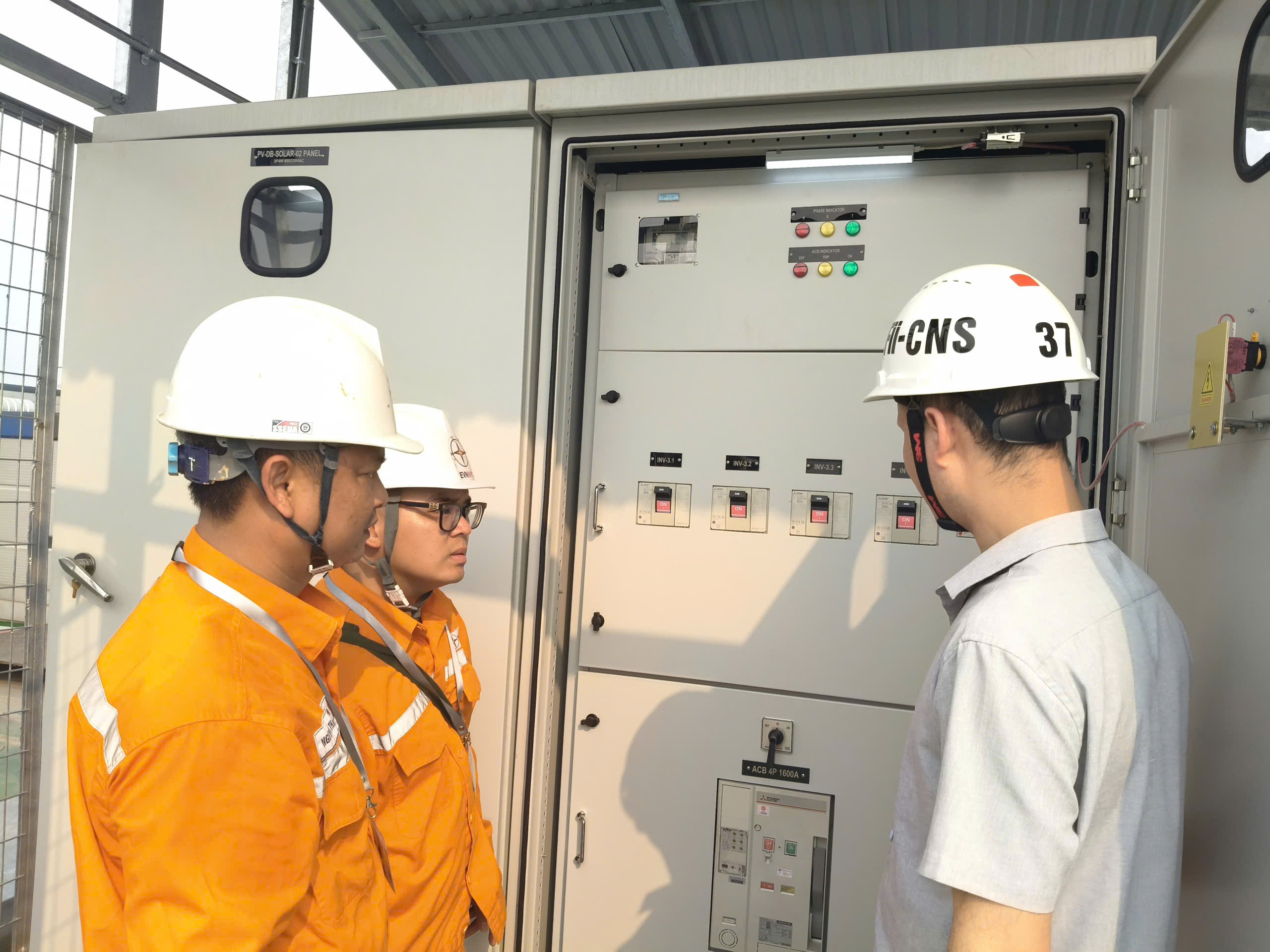Đẩy mạnh các giải pháp tiết kiệm và điều hành phụ tải điện