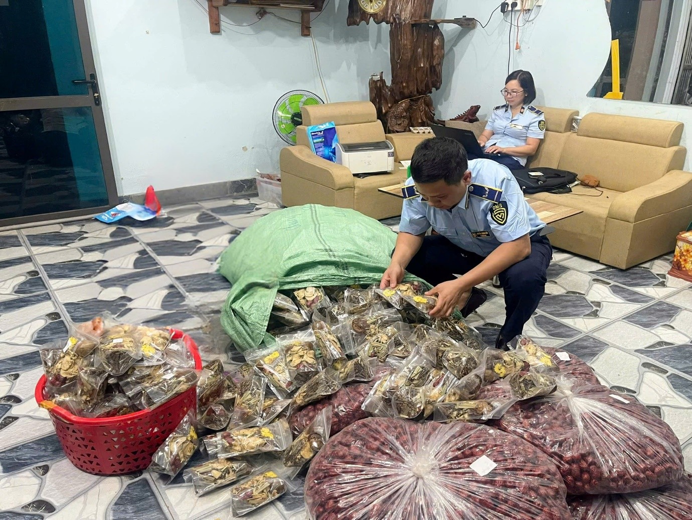 Thái Nguyên: Xử lý 222 vụ vi phạm, thu nộp ngân sách hơn 5,1 tỷ đồng 