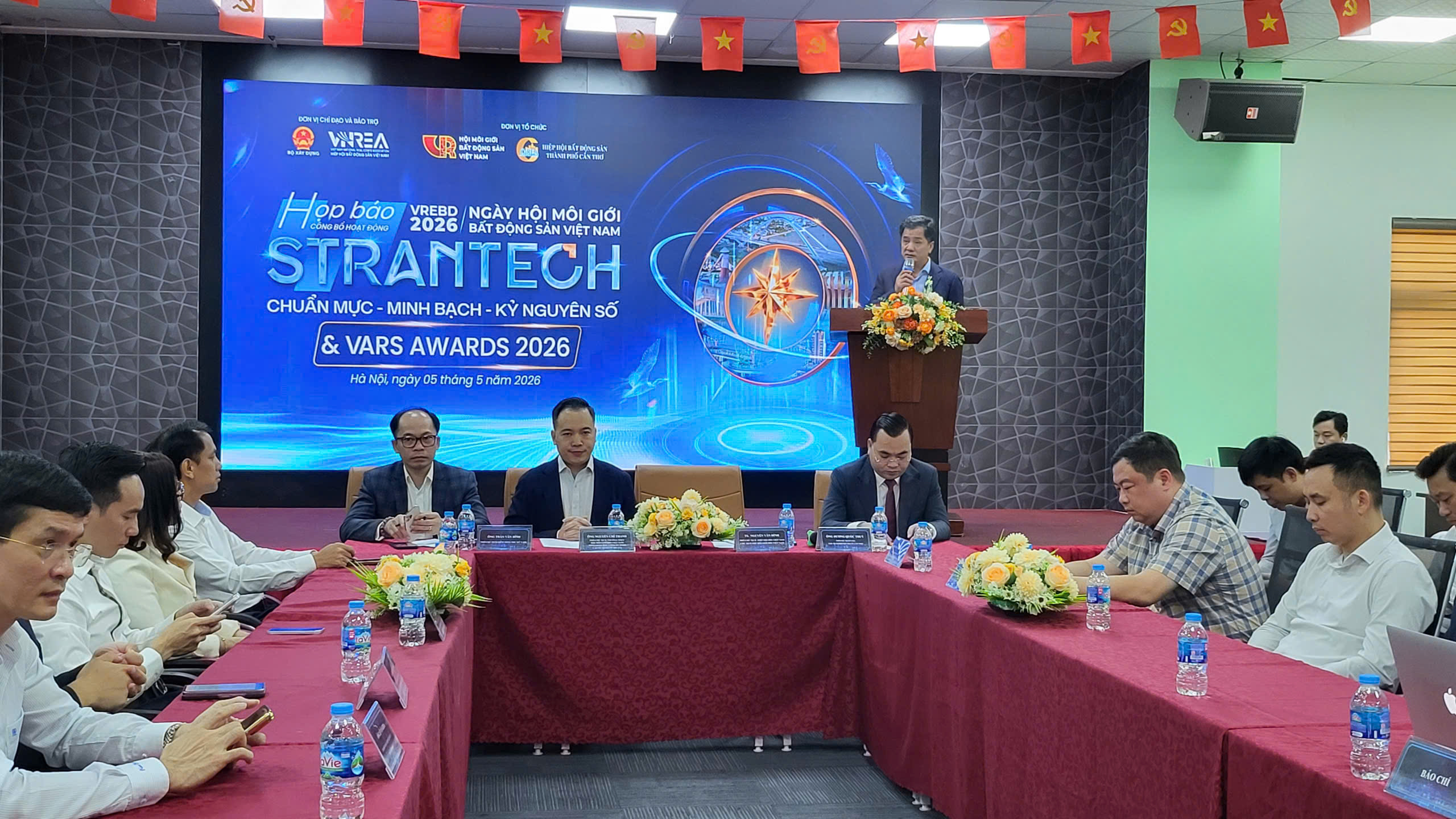 Lan toả thông điệp chuẩn mực, minh bạch trong nghề môi giới bất động sản