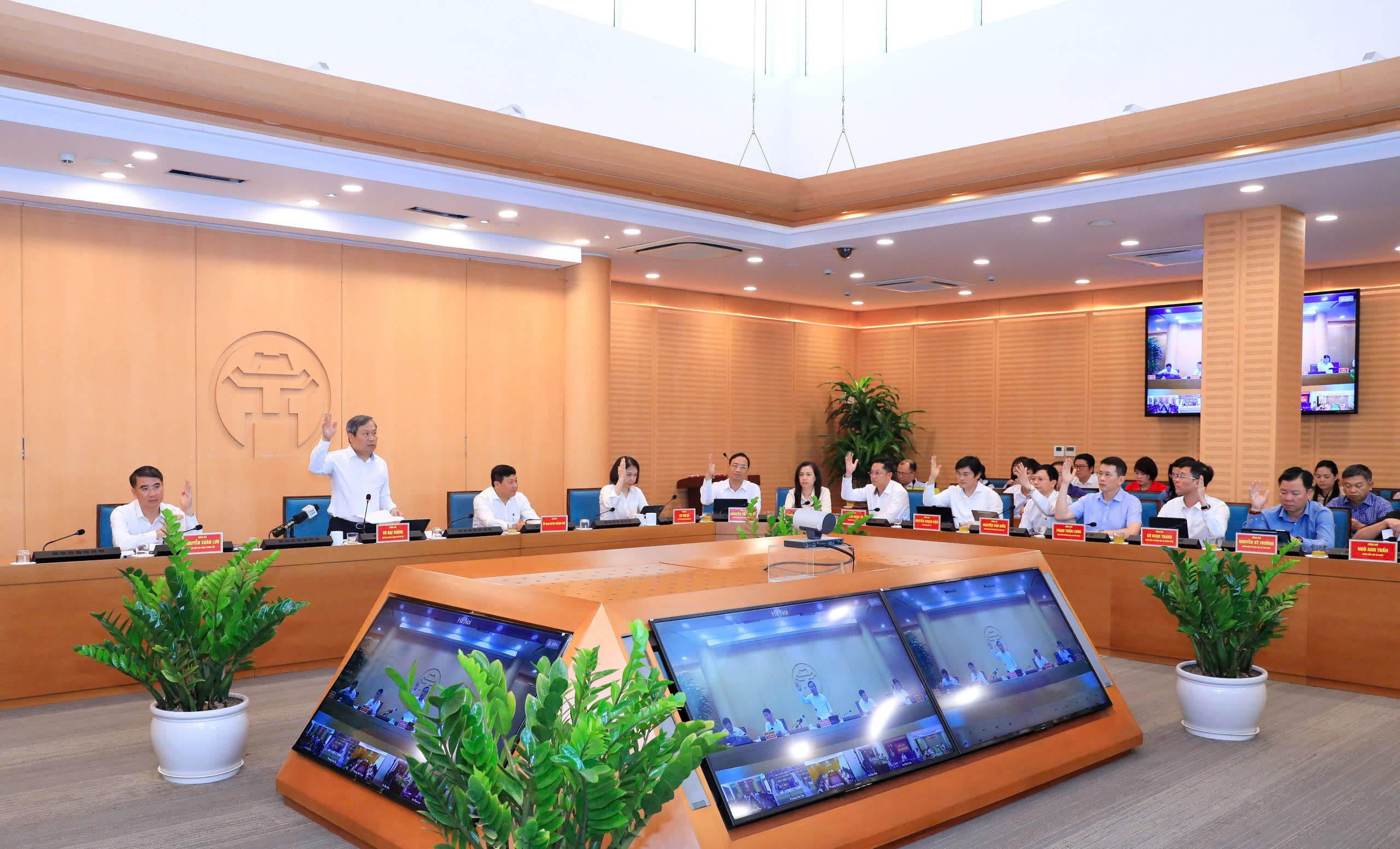 Mỗi ngày Hà Nội thu 2.500 tỷ đồng ngân sách 