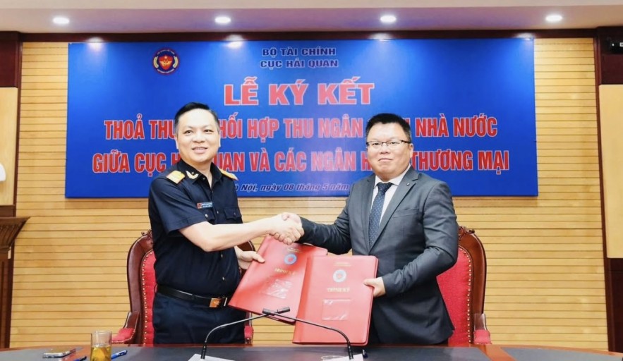 Cục Hải quan ký hợp tác thu ngân sách với 4 ngân hàng thương mại