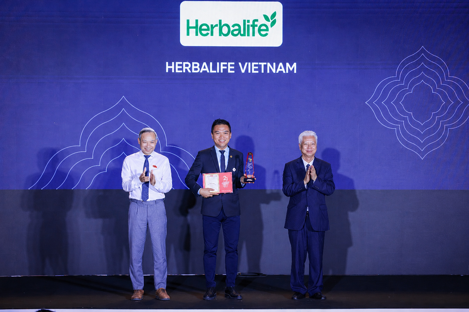 Herbalife đạt Top 10 Doanh nghiệp vì cuộc sống cộng đồng 2025-2026