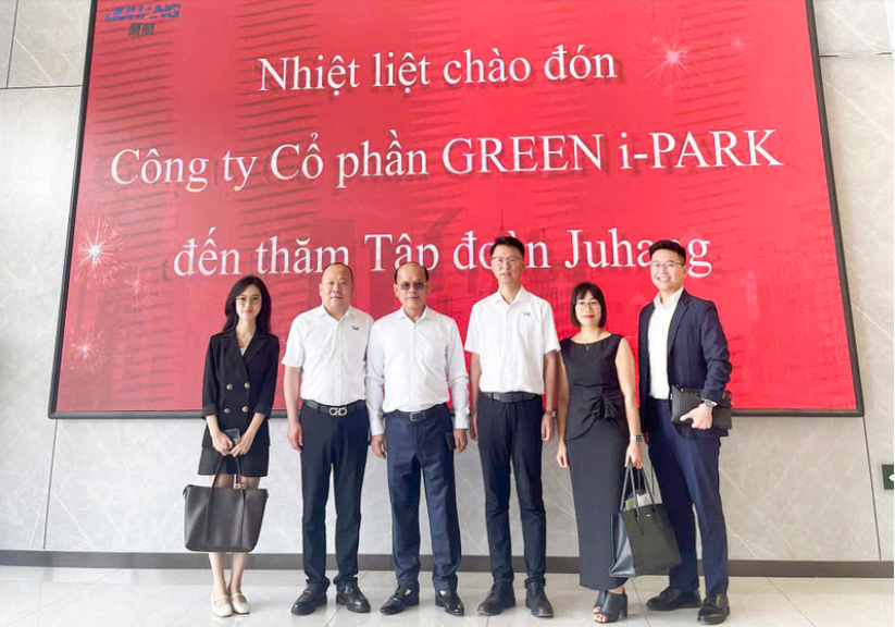 Ông Nguyễn Minh Hưng - Chủ tịch GIP gặp gỡ và làm việc với Chủ tịch Tập đoàn công nghệ năng lượng Juhang.