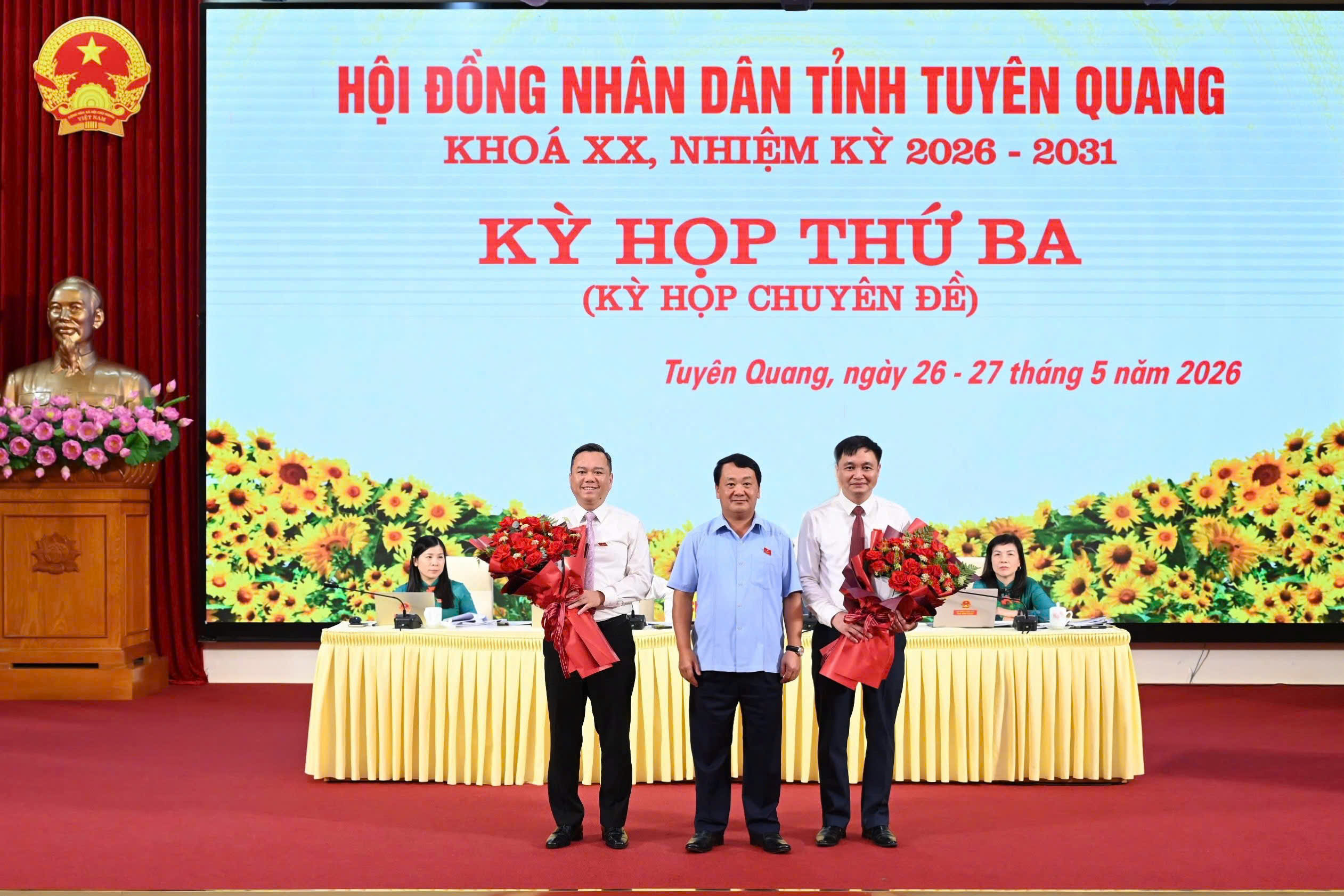  Tuyên Quang bầu bổ sung 2 Phó Chủ tịch UBND tỉnh