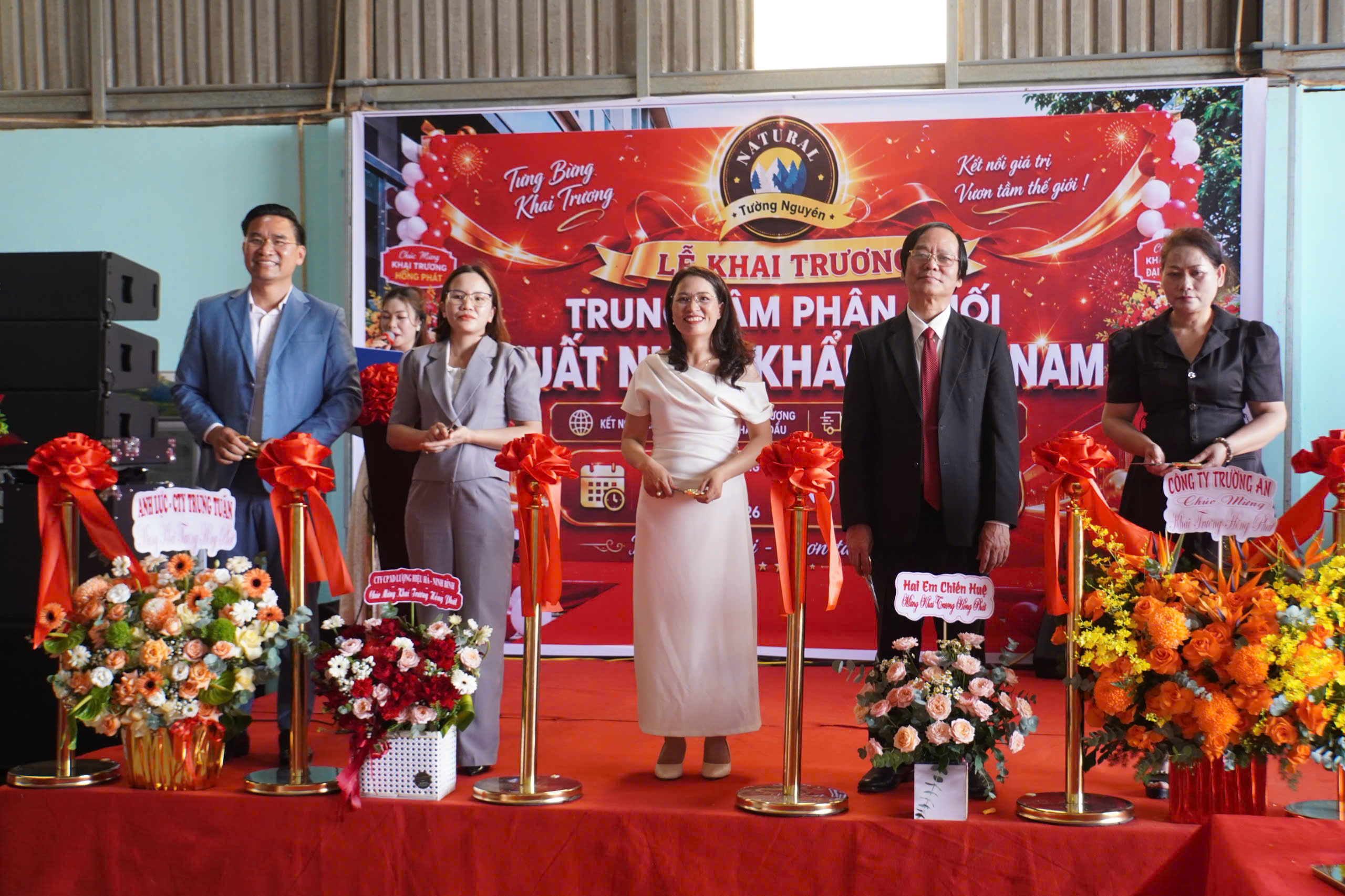 Lâm Đồng: Khai trương Trung tâm phân phối nông sản xuất nhập khẩu