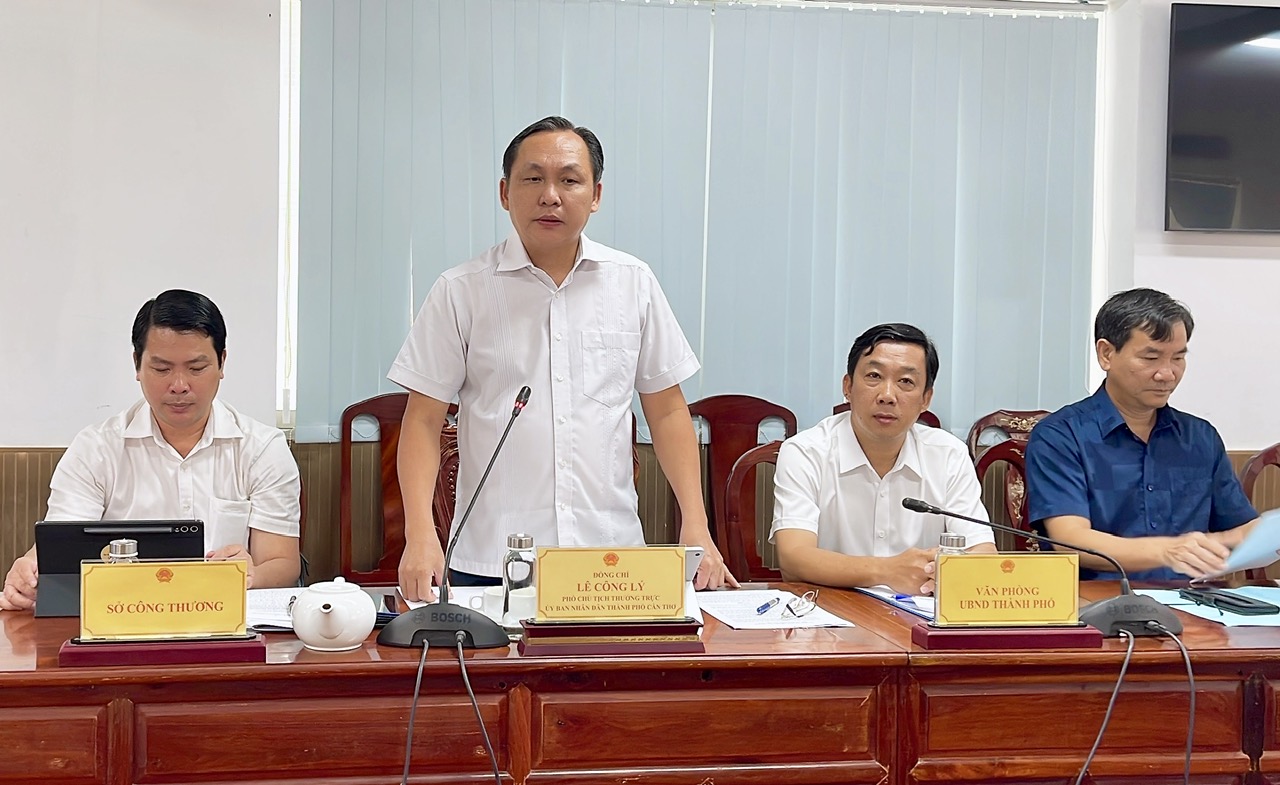Cần Thơ gỡ điểm nghẽn đầu tư, mở rộng mạng lưới phân phối xăng dầu 