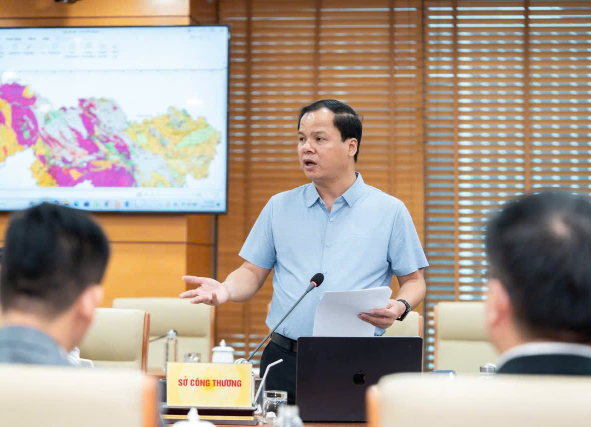 Ông Phạm Xuân Tùng, Giám đốc Sở Công Thương tỉnh Cao Bằng. Ảnh: X.T