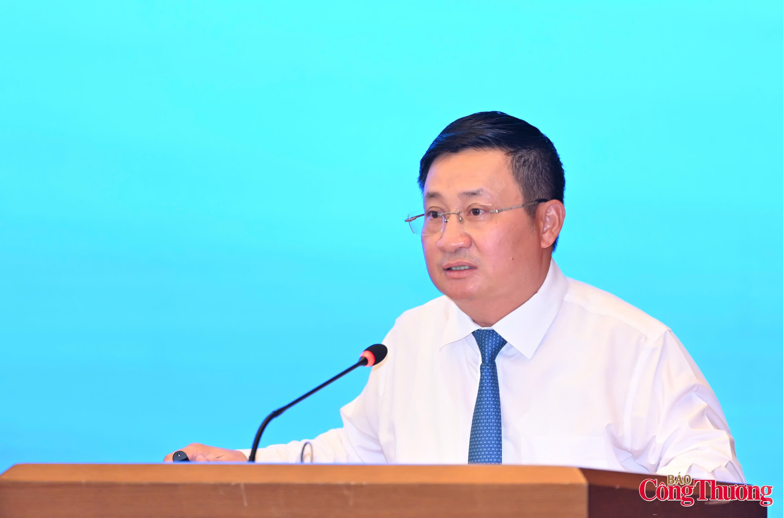 Cần ‘nghị quyết đặc thù’ mở đường cho ngành cơ khí, chế tạo phát triển