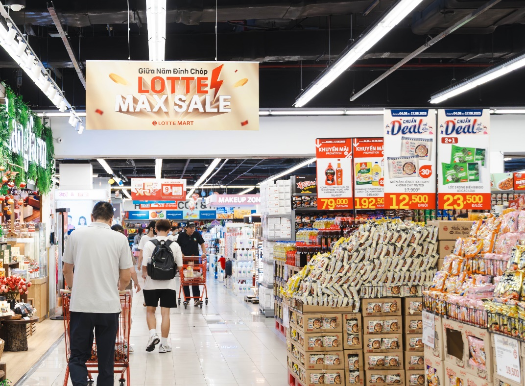 LOTTE MART triển khai khuyến mãi hè quy mô lớn, giảm giá sâu