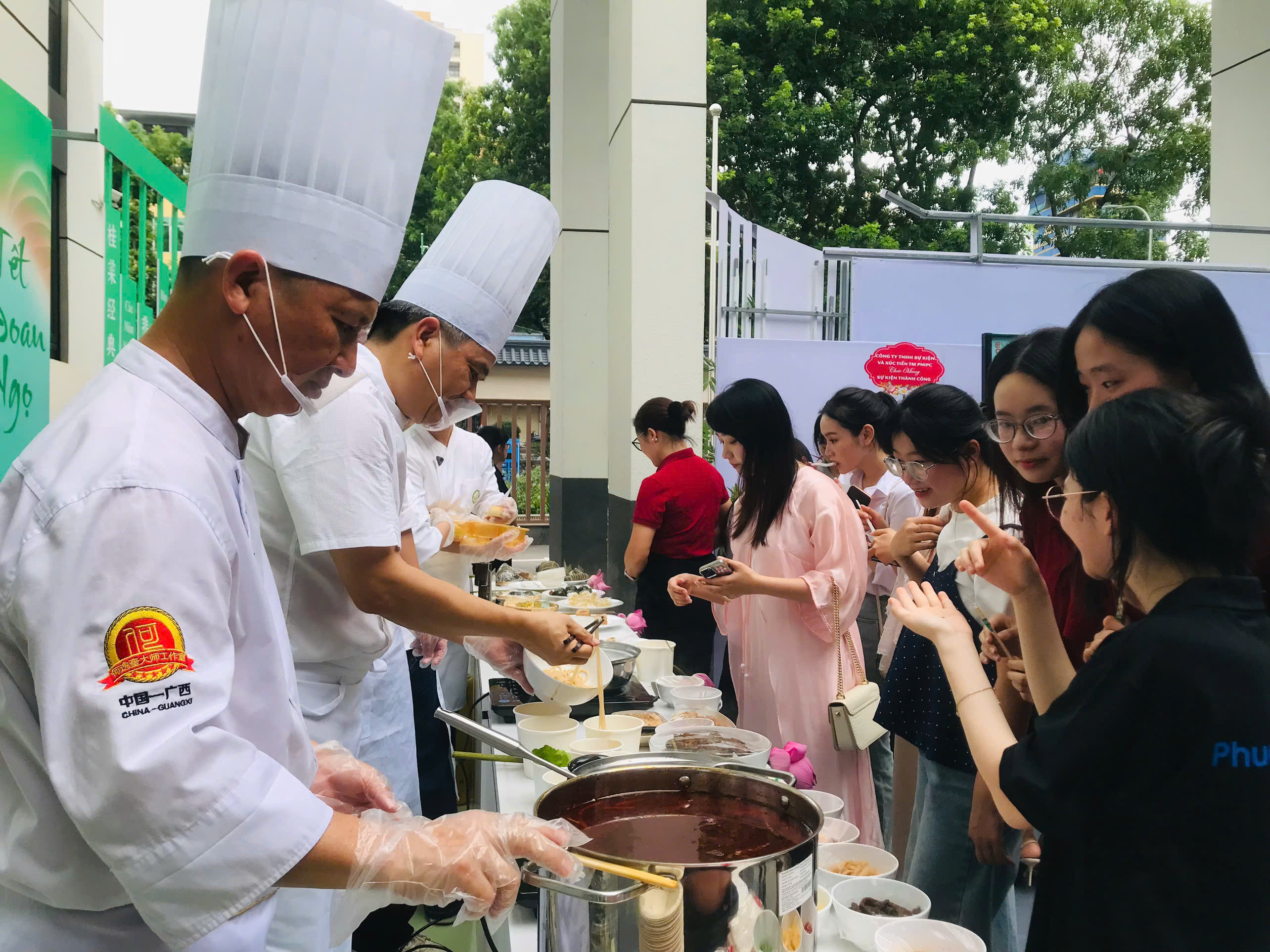Hà Nội: Đặc sắc trải nghiệm văn hóa Trung Quốc dịp Tết Đoan Ngọ