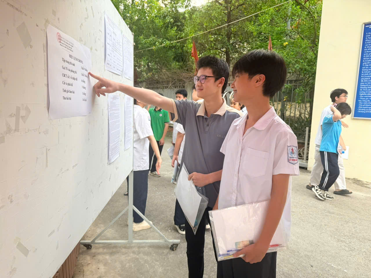 Hà Nội công bố điểm chuẩn vào lớp 10 THPT công lập 2026