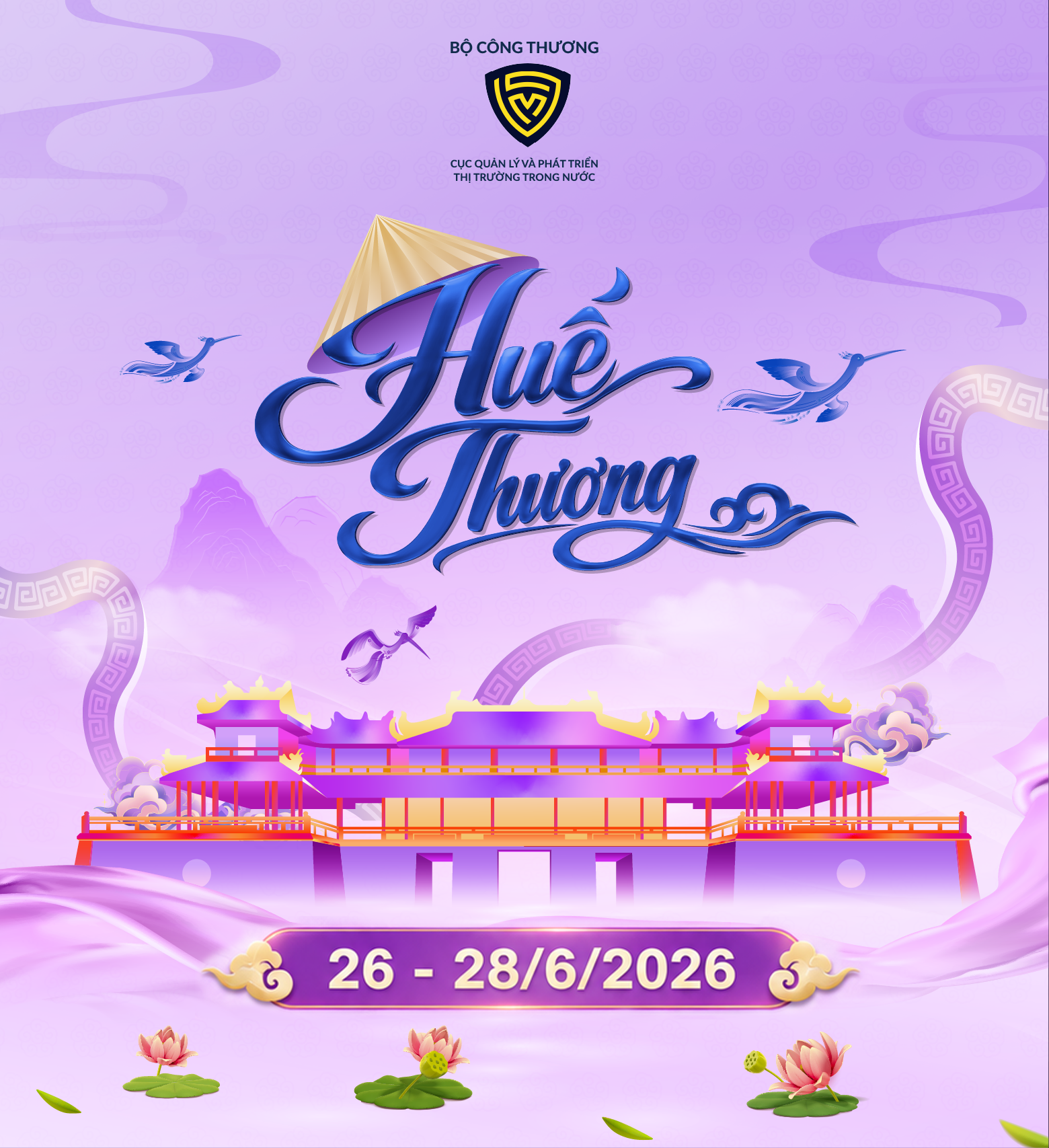 Huế mang đặc sản và sản phẩm văn hóa đến phố Tràng Tiền