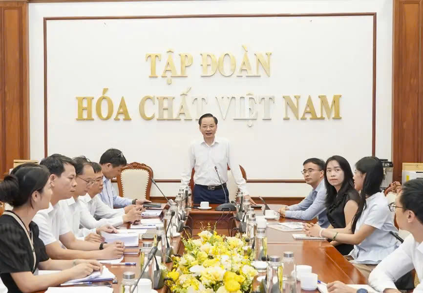 Vinachem đẩy mạnh chiến lược phát triển ngành hóa dược