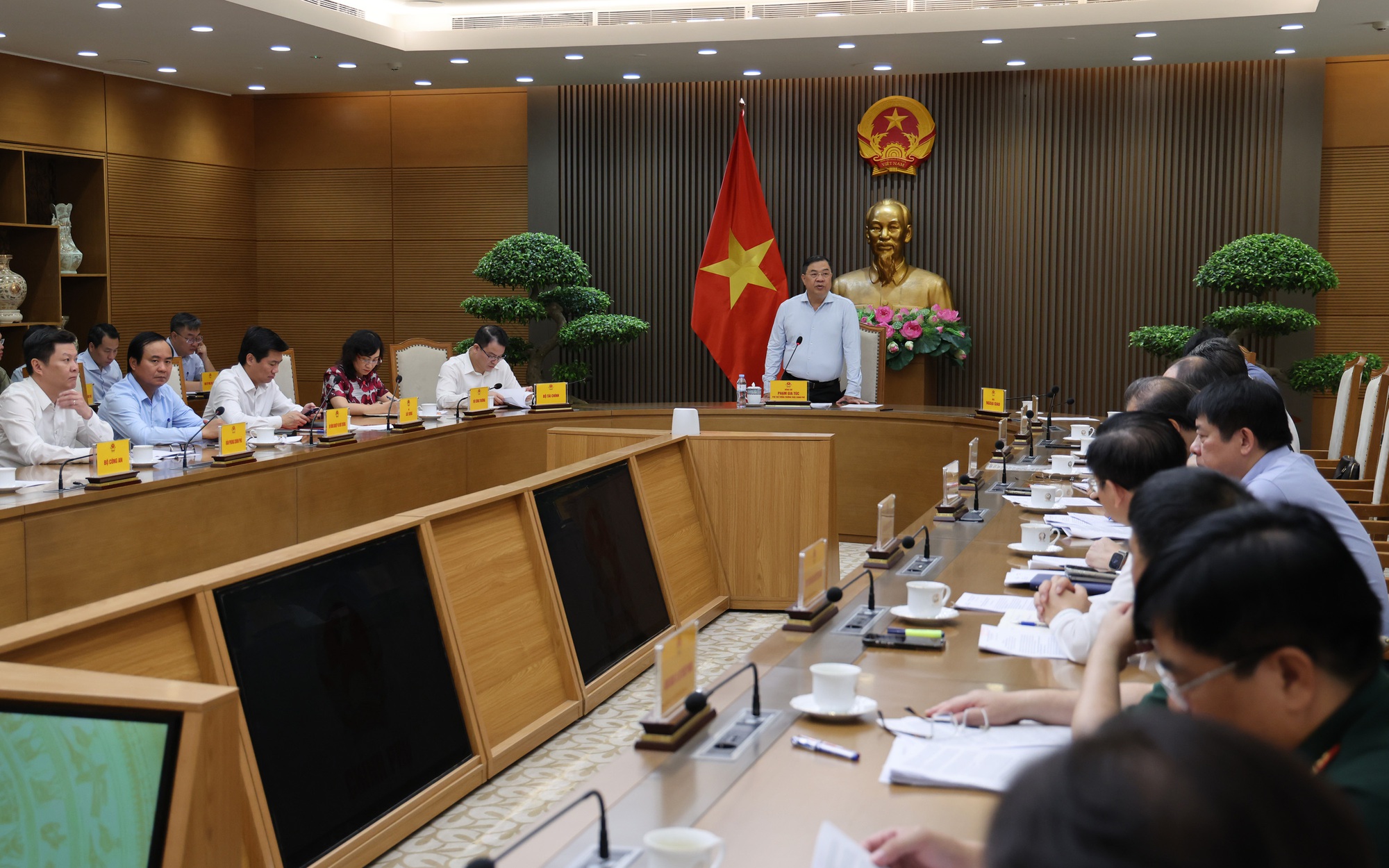 Vinachem đẩy nhanh tiến độ triển khai dự án kali tại Lào