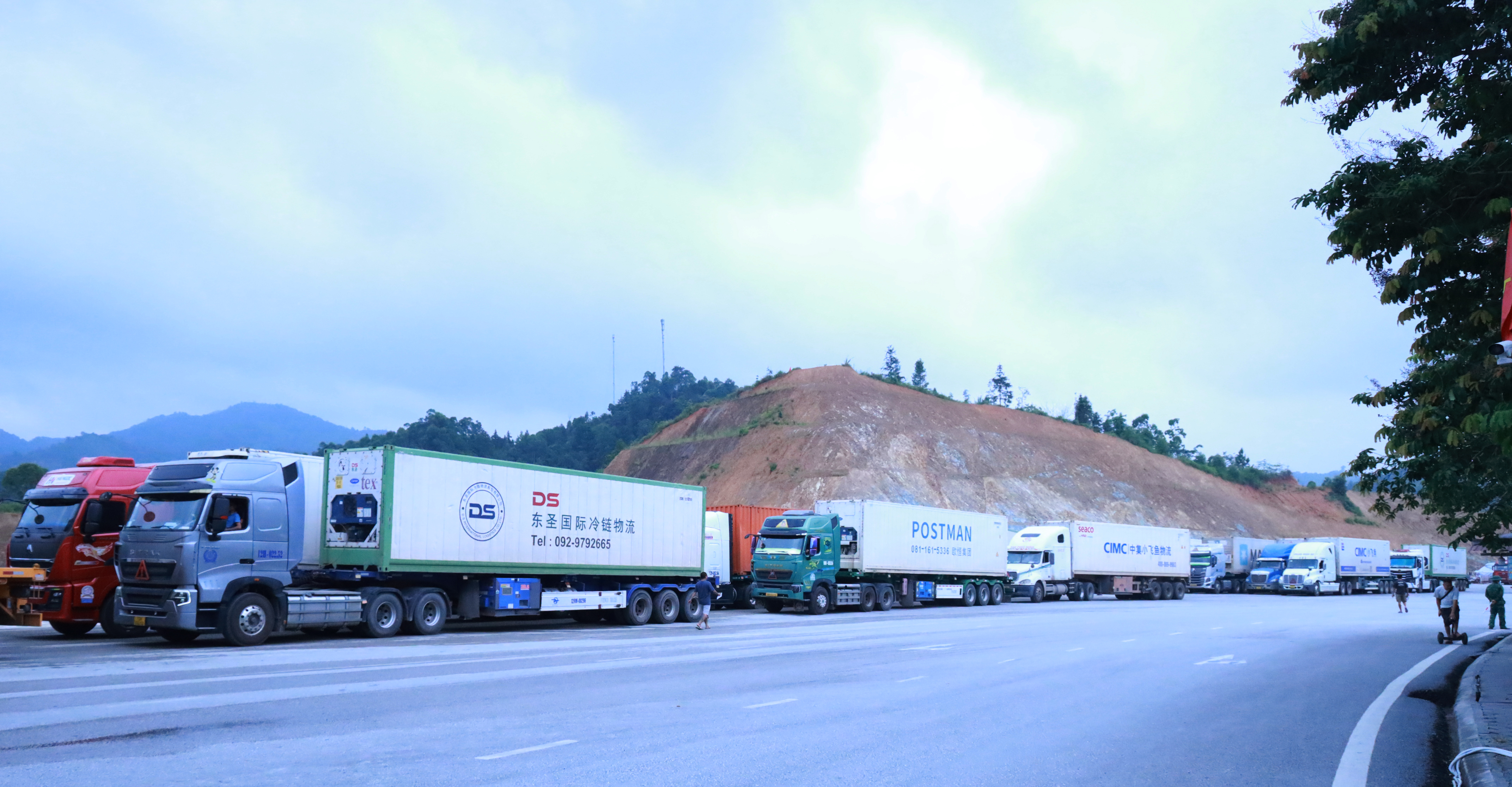 Cập nhật tin xuất nhập khẩu qua các cửa khẩu Lạng Sơn ngày 28/6/2026