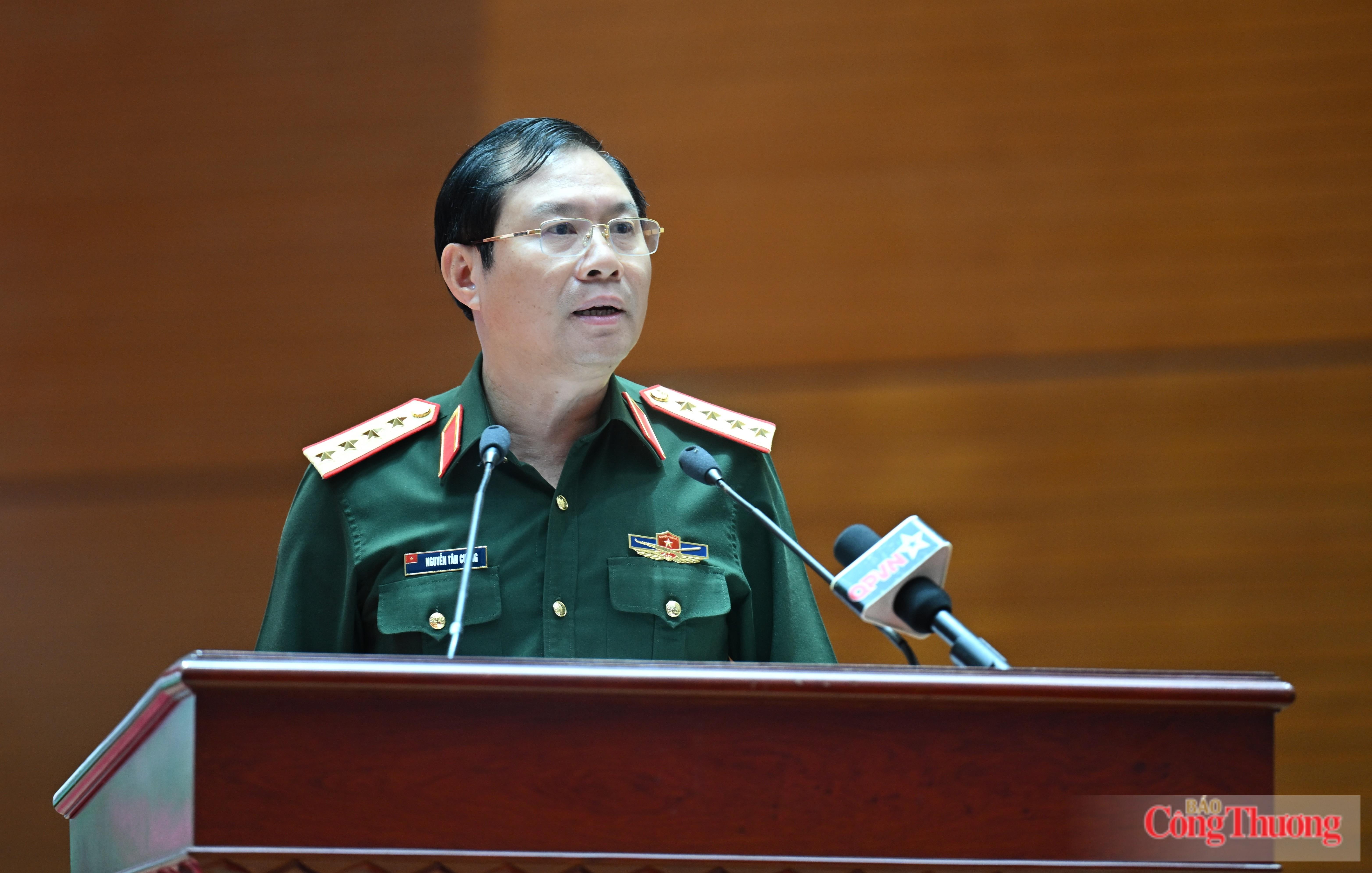 Đại tướng Nguyễn Tân Cương, Ủy viên Thường vụ Quân ủy Trung ương, Tổng Tham mưu trưởng, Thứ trưởng Bộ Quốc phòng. Ảnh: Nguyên Khánh