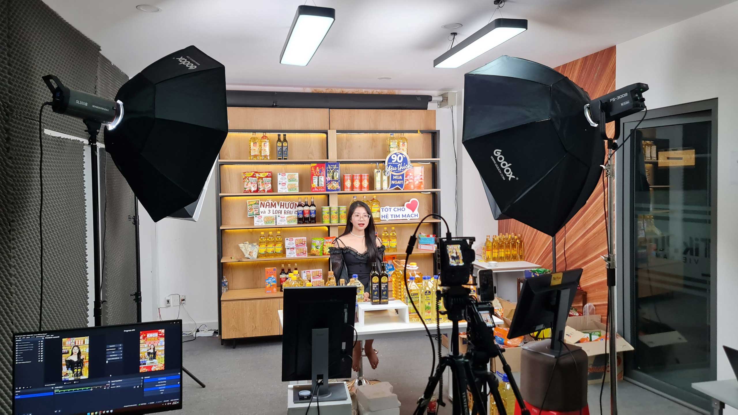 Livestream bán hàng phải tuân thủ loạt quy định mới từ ngày 1/7