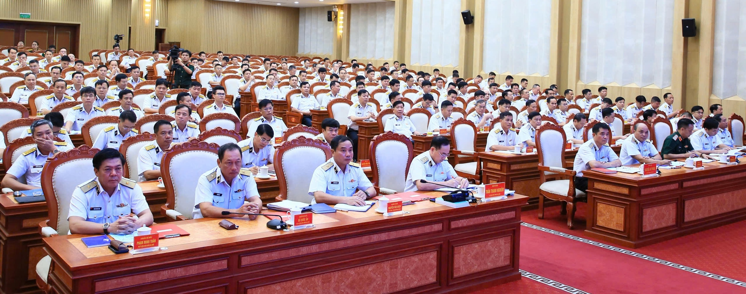 Đại biểu tham dự Hội nghị Quân chính 6 tháng đầu năm 2026. Ảnh: QCHQ
