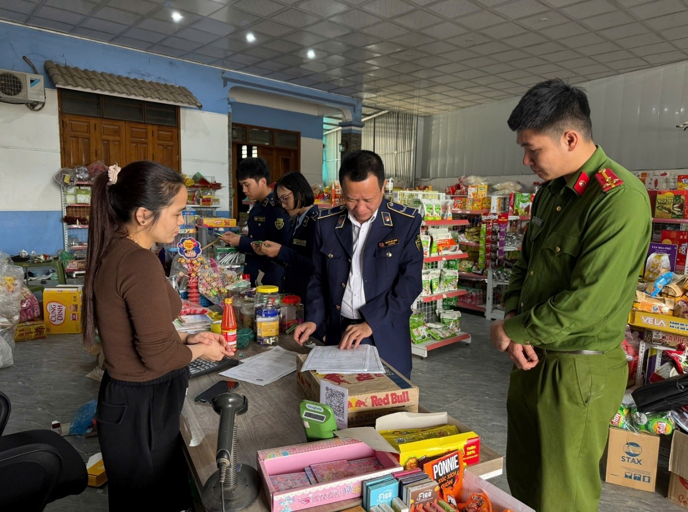 Thái Nguyên: Xử lý 724 vụ buôn lậu, gian lận thương mại và hàng giả