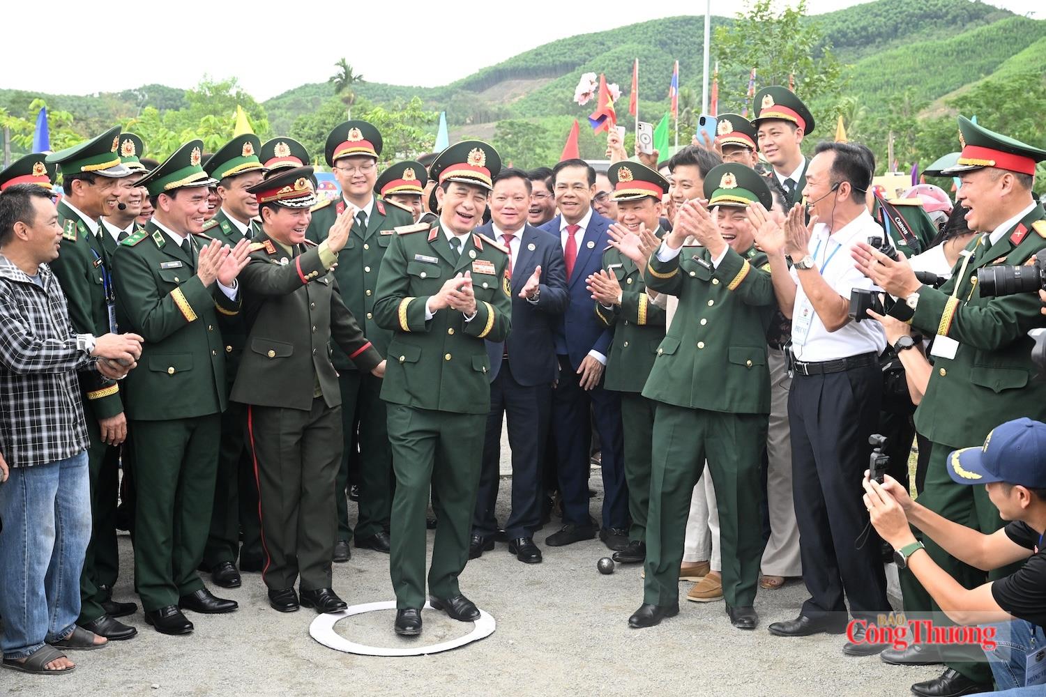 Tiếp sức an sinh, nâng cao đời sống vùng biên - 3