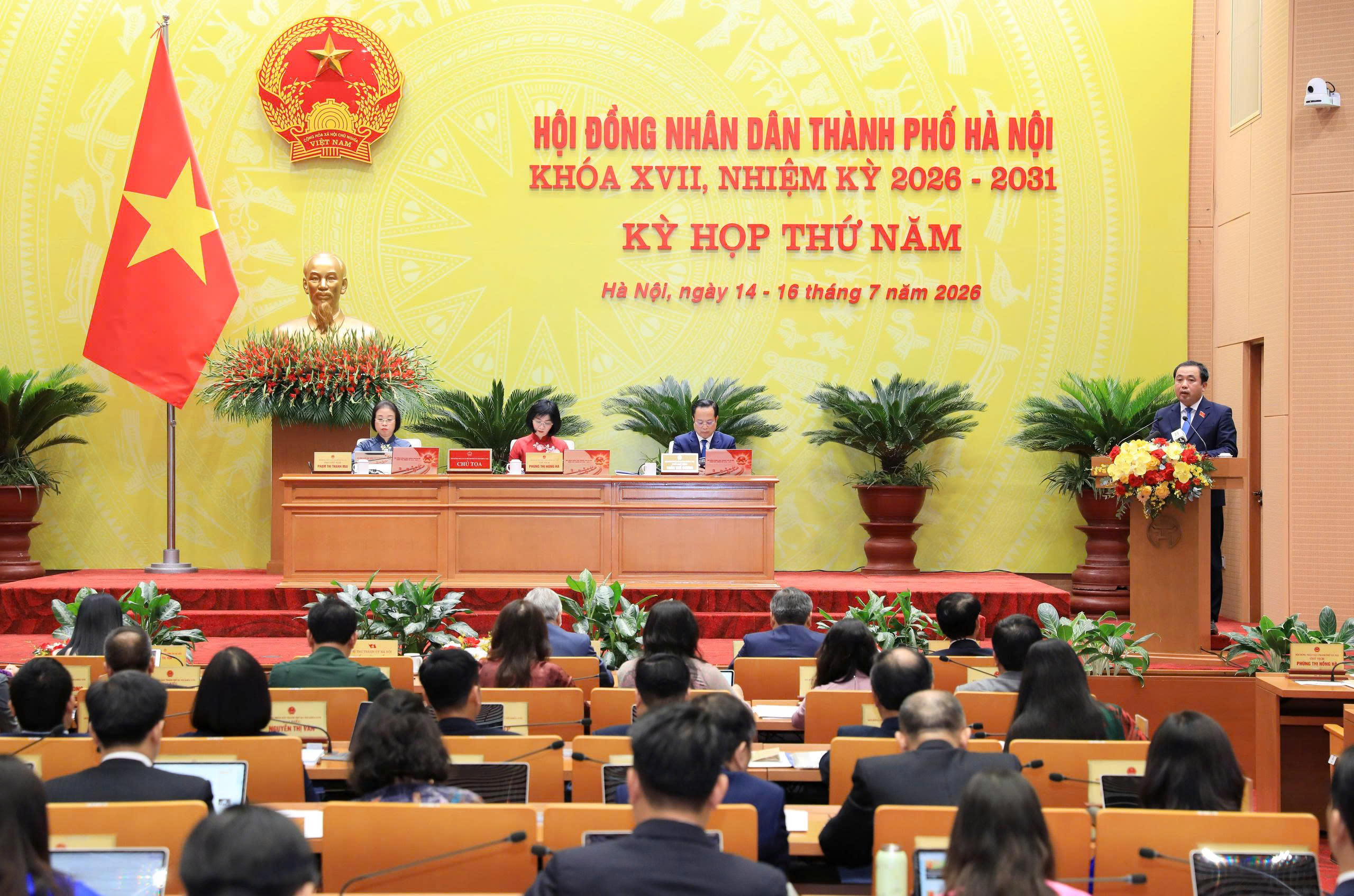 Công tác chỉ đạo, điều hành quyết liệt thúc đẩy phát triển kinh tế - xã hội Thủ đô