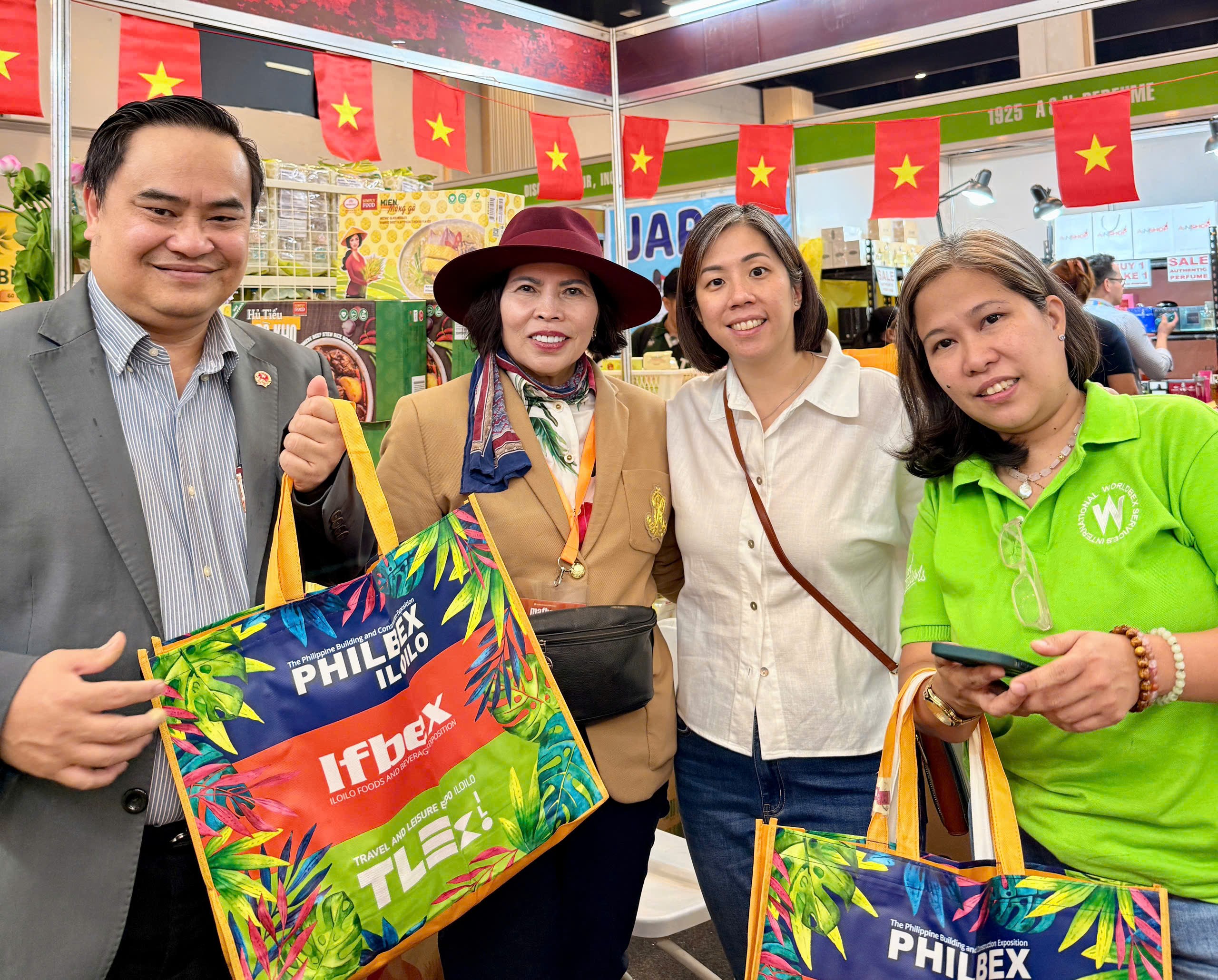 Bộ Công Thương 'tiếp lửa' niềm tin cho doanh nghiệp Việt vươn ra toàn cầu
