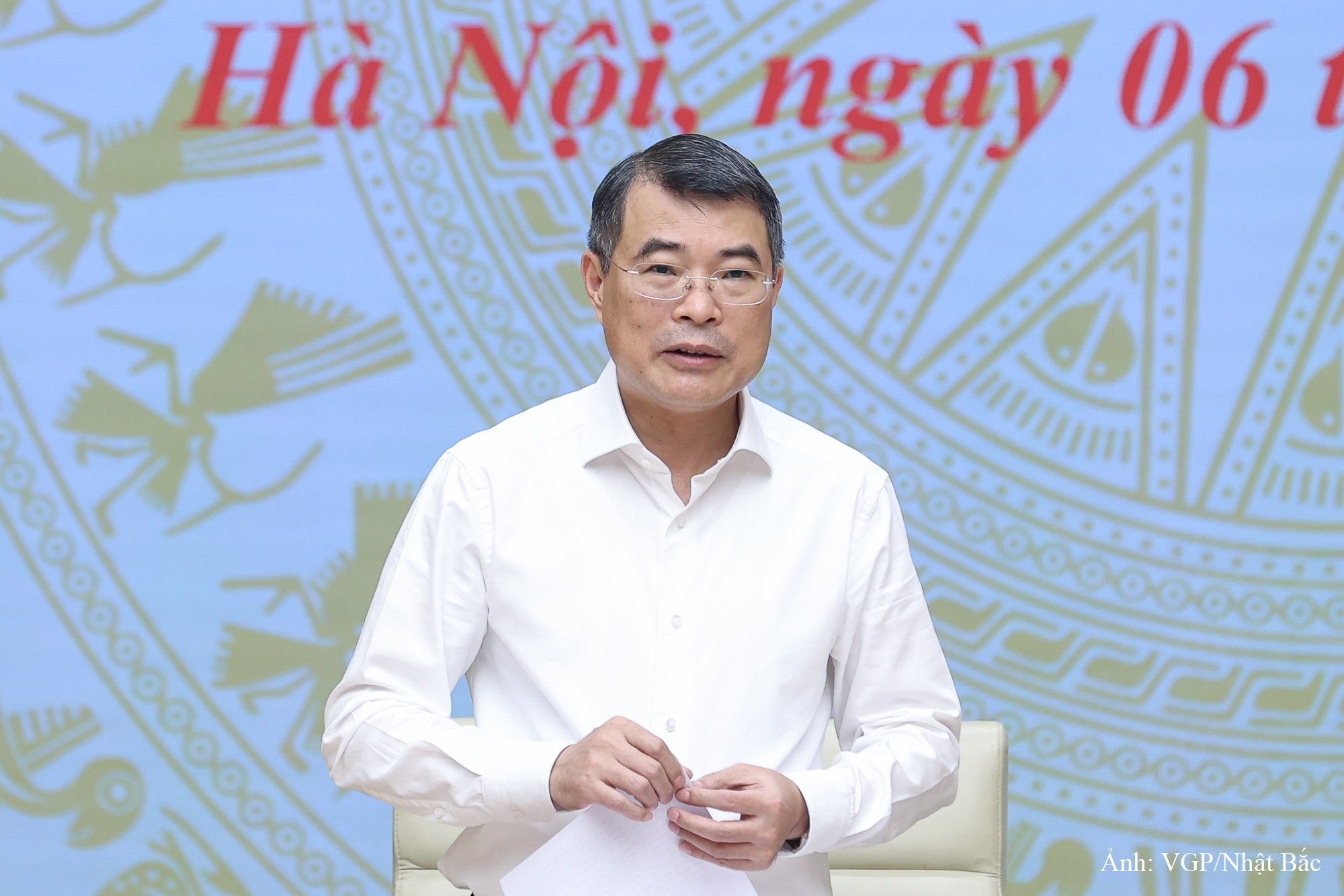 Đổi mới công tác thi đua, khen thưởng theo hướng thực chất gắn với kết quả nhiệm vụ và mục tiêu cụ thể