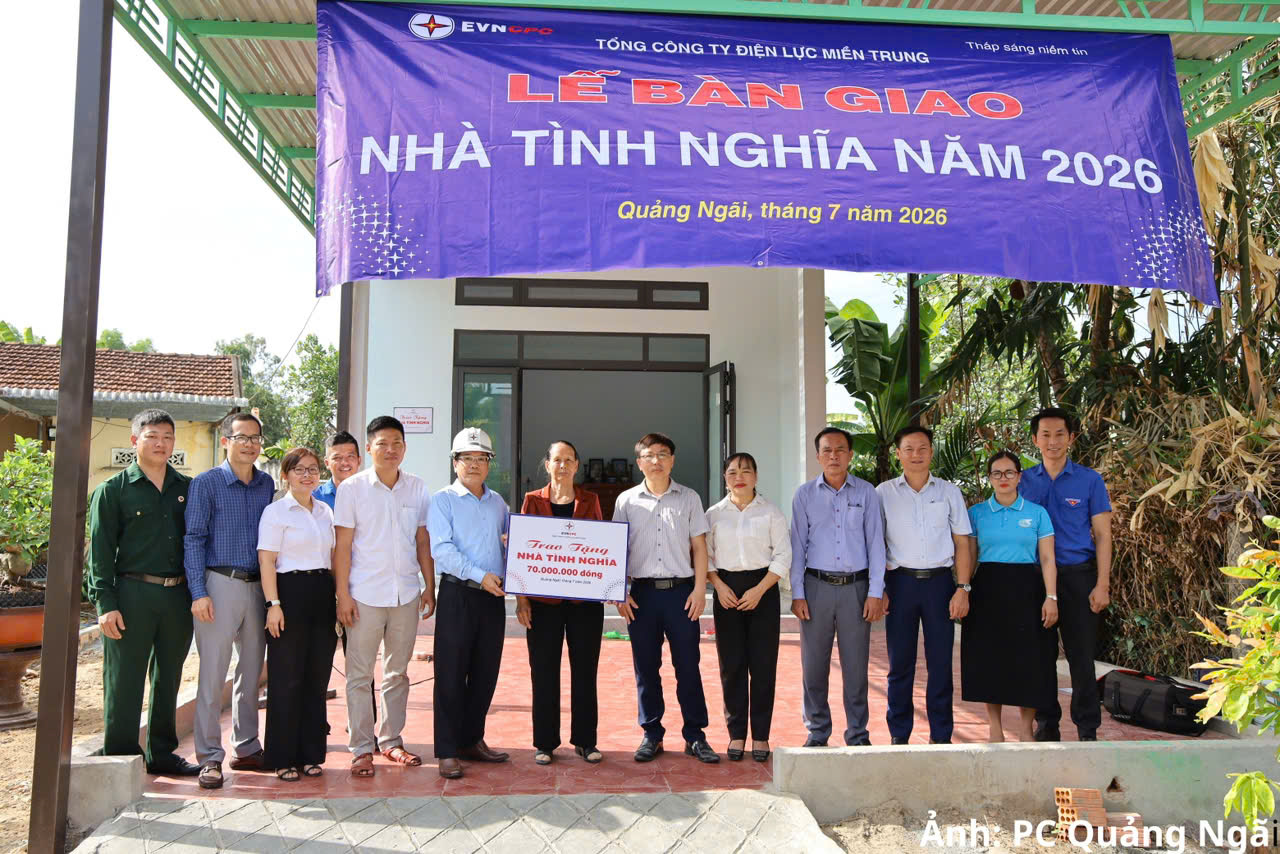 PC Quảng Ngãi: Tri ân người có công nhân kỷ niệm 79 năm Ngày Thương binh - Liệt sĩ