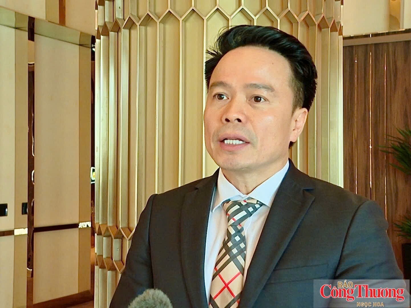 Ông Ngô Chung Khanh, Phó Vụ trưởng Vụ Chính sách thương mại đa biên (Bộ Công Thương)