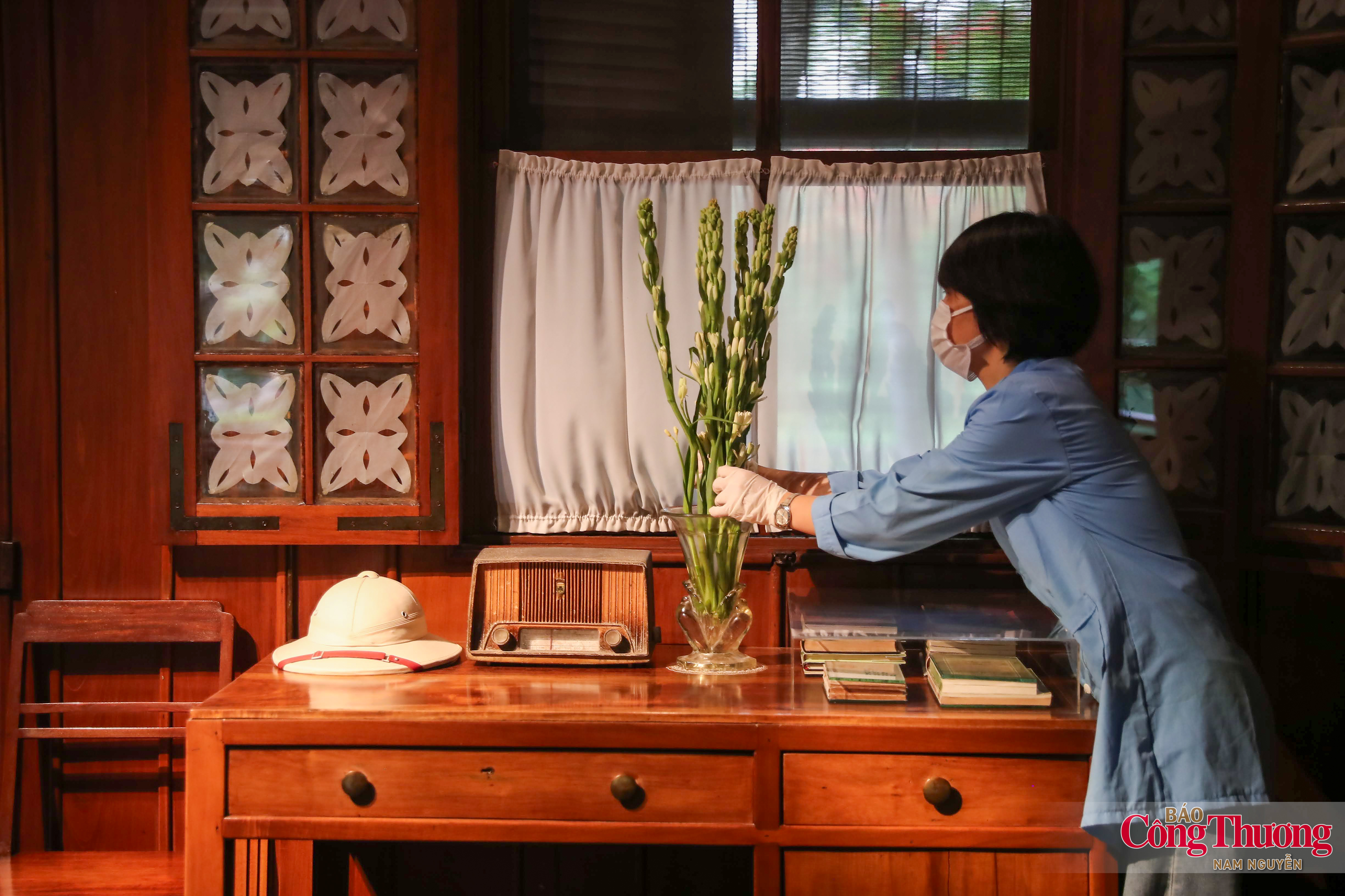 Câu chuyện về một chi bộ đặc biệt - Bài 1: 'Lá chắn mềm' giữa không gian di sản linh thiêng - 4