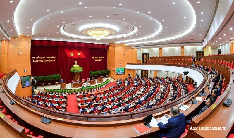 Quang cảnh Hội nghị lần thứ ba Ban Chấp hành Trung ương Đảng khóa XIV.