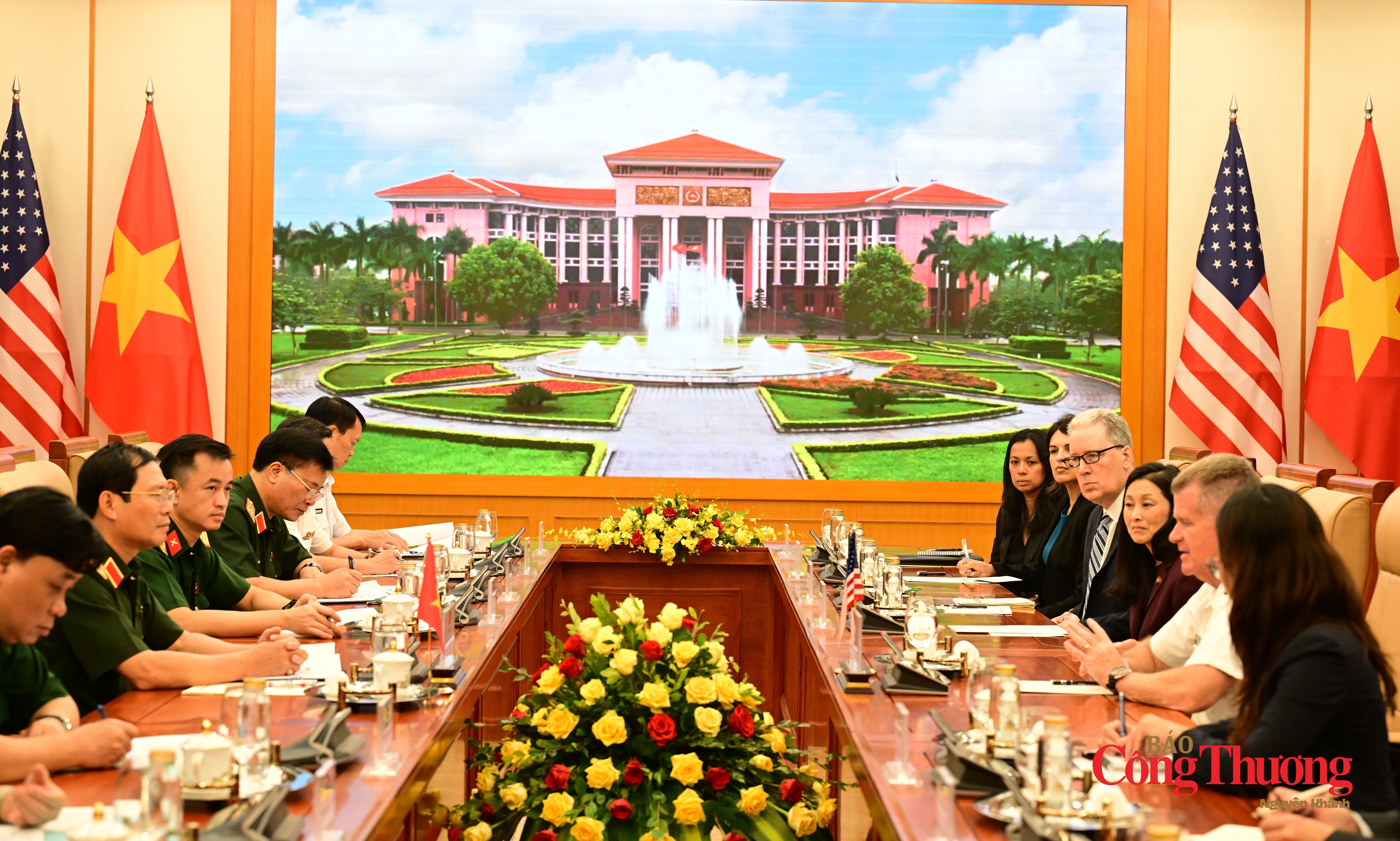 Quang cảnh buổi tiếp.
